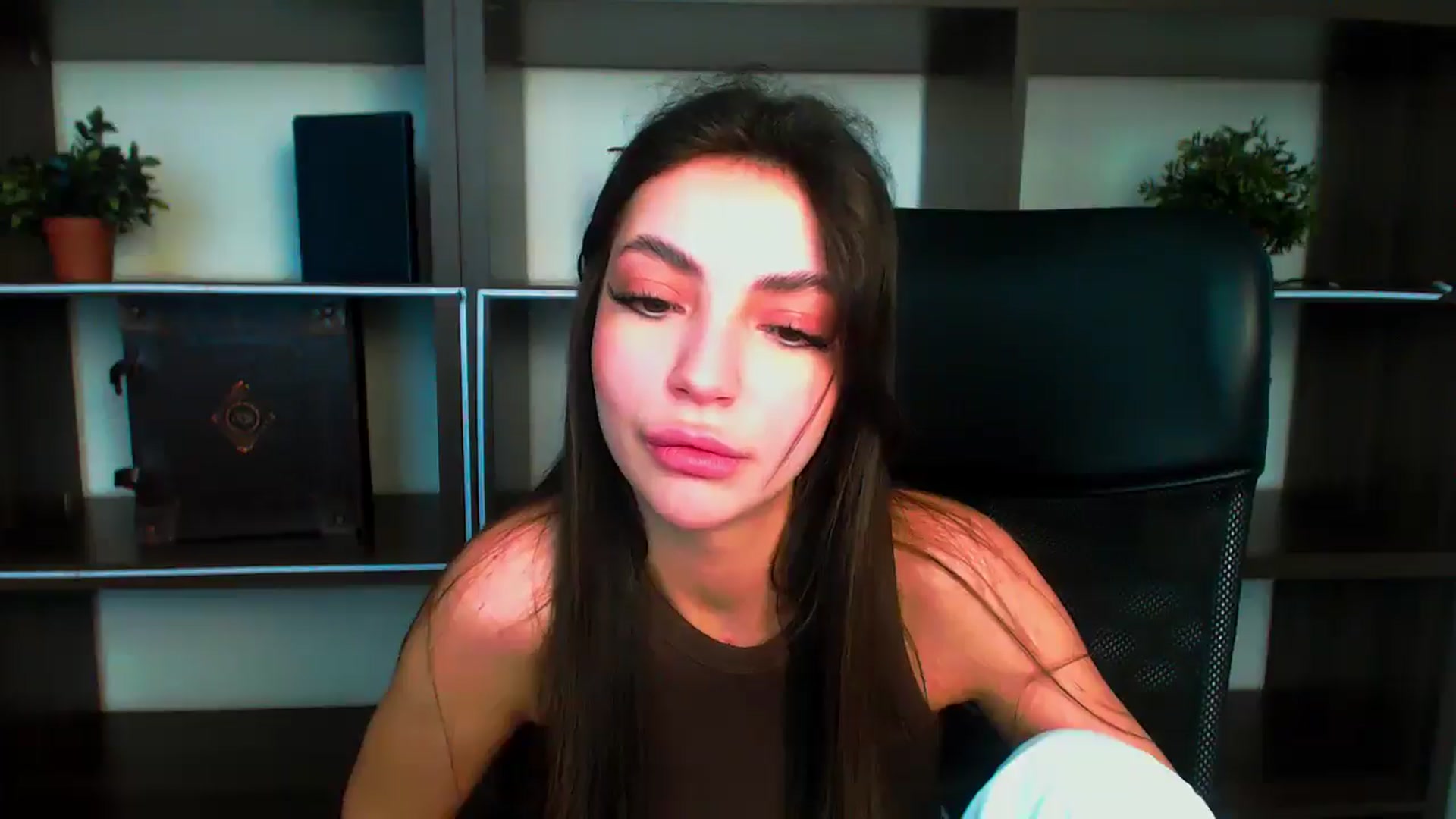 Gallery image thumbnail from Lexi_Jos's myfreecams stream on, 06/02/2025, 15:34 image 14 of 20