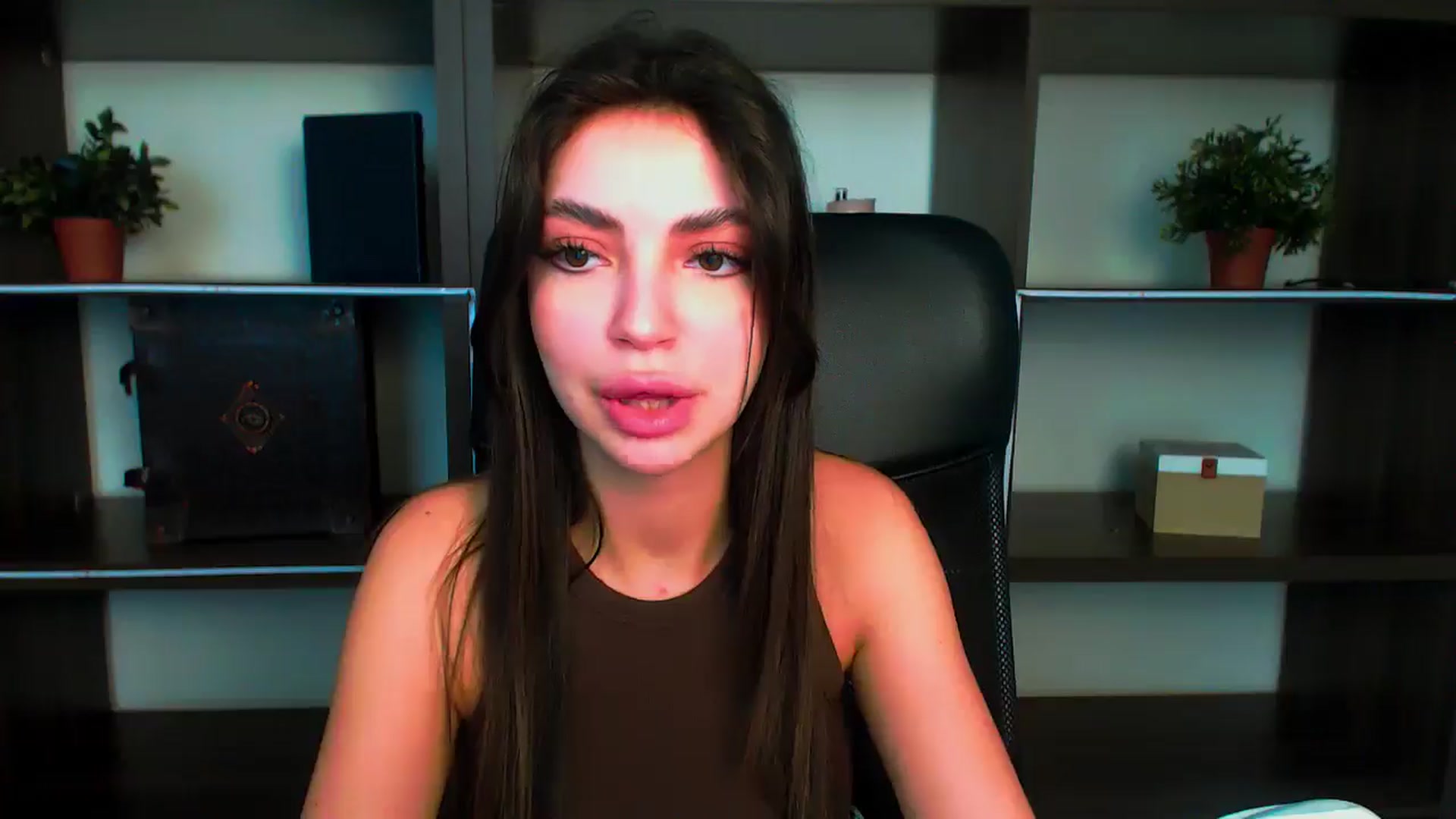 Gallery image thumbnail from Lexi_Jos's myfreecams stream on, 06/02/2025, 15:34 image 3 of 20