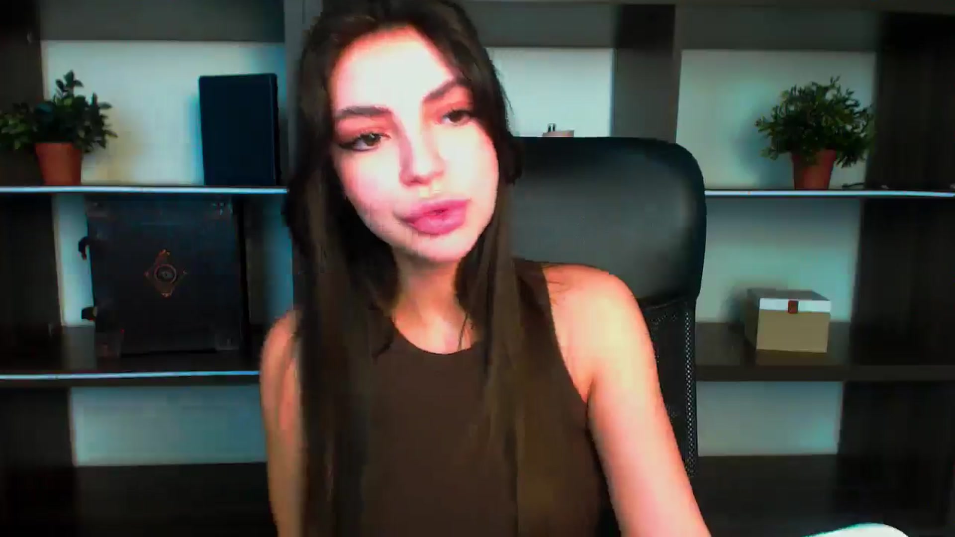 Gallery image thumbnail from Lexi_Jos's myfreecams stream on, 06/02/2025, 15:34 image 2 of 20