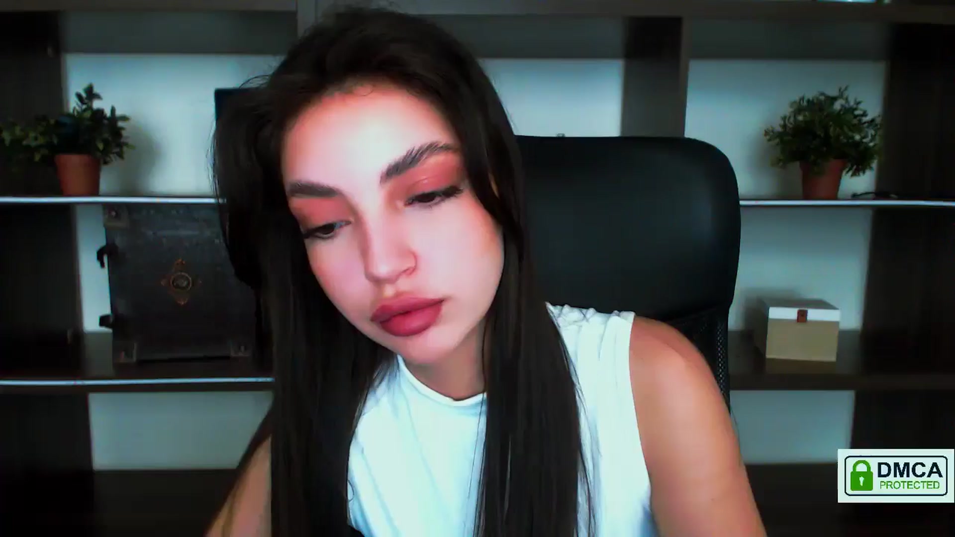Gallery image thumbnail from Lexi_Jos's myfreecams stream on, 06/09/2025, 13:59 image 4 of 20