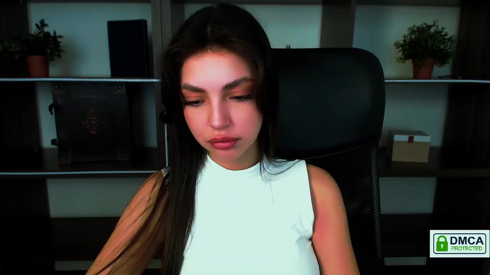 Gallery image thumbnail from Lexi_Jos's myfreecams stream on, 06/09/2025, 16:03 image 19 of 20