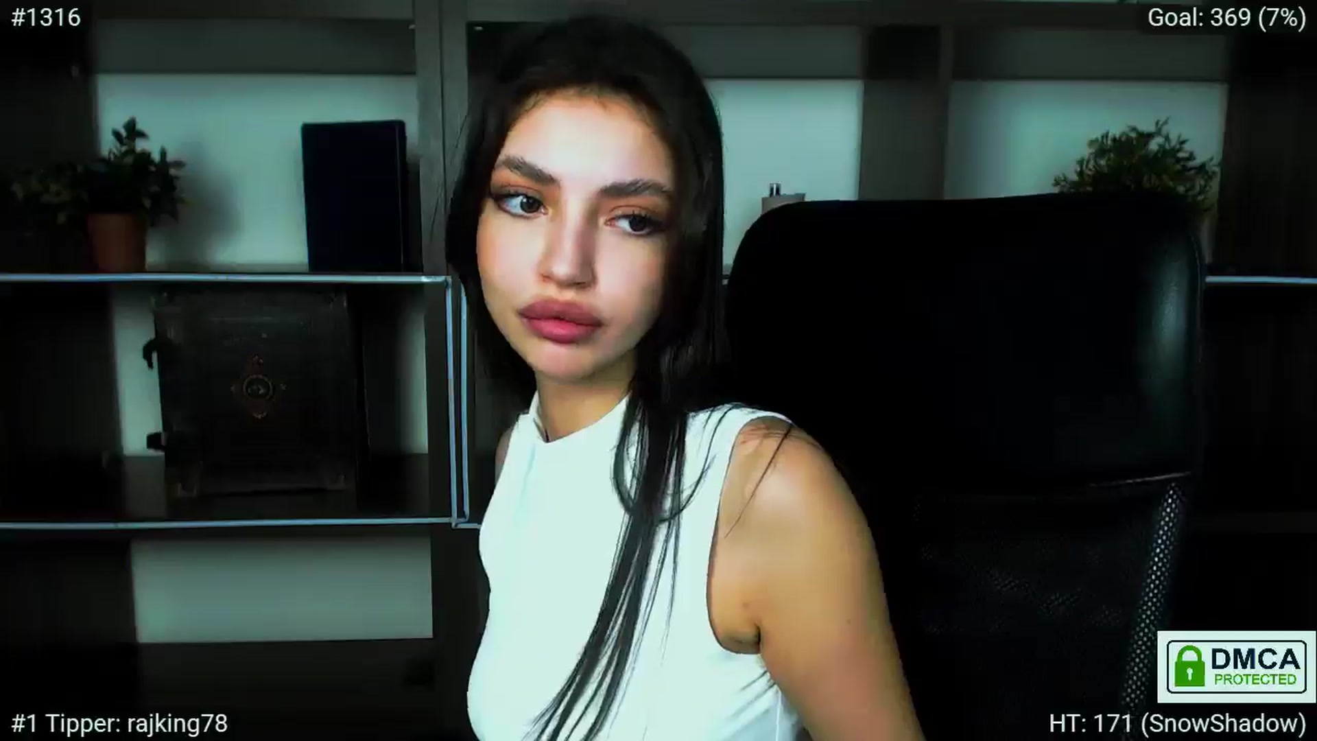 Gallery image thumbnail from Lexi_Jos's myfreecams stream on, 06/09/2025, 19:05 image 17 of 20