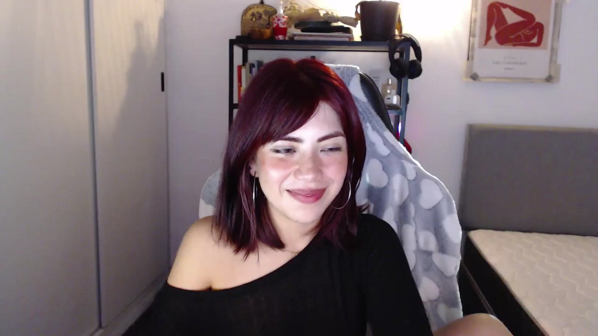 Gallery image thumbnail from Lexi_Red's myfreecams stream on, 05/08/2024, 08:55 image 20 of 20