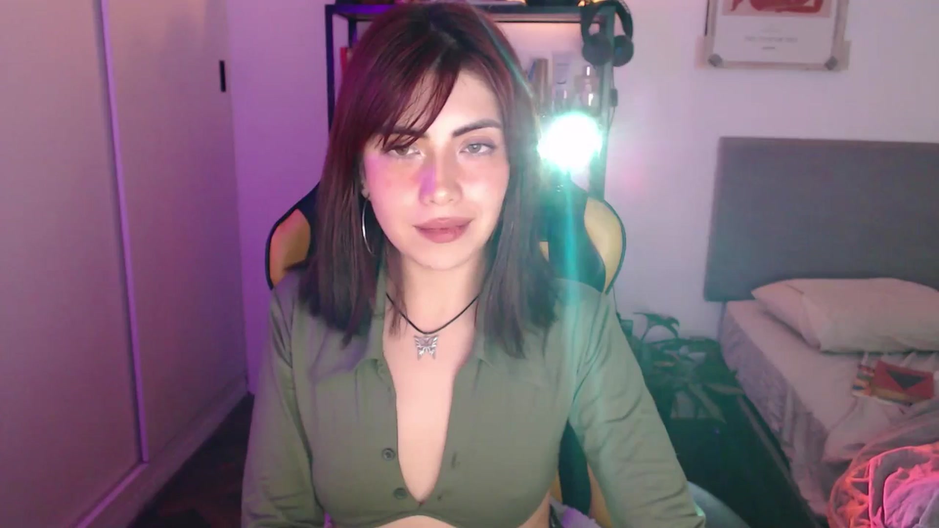 Gallery image thumbnail from Lexi_Red's myfreecams stream on, 06/16/2024, 12:20 image 15 of 20