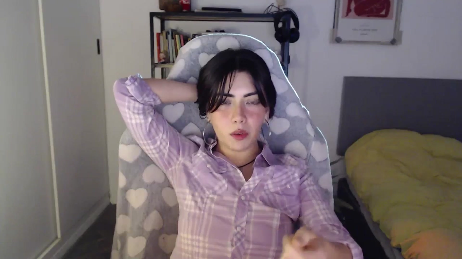 Gallery image thumbnail from Lexi_Red's myfreecams stream on, 09/12/2024, 10:01 image 16 of 20
