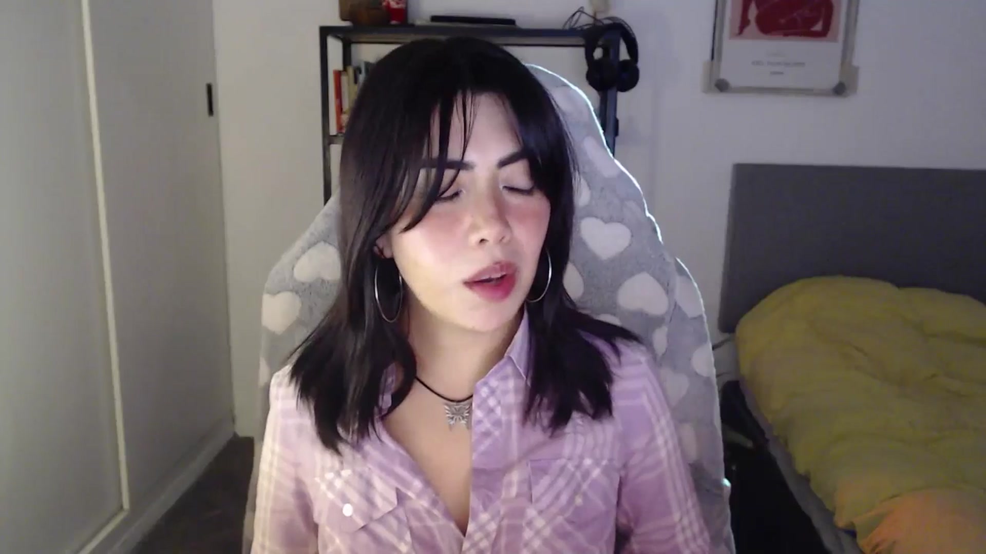 Gallery image thumbnail from Lexi_Red's myfreecams stream on, 09/12/2024, 10:01 image 2 of 20