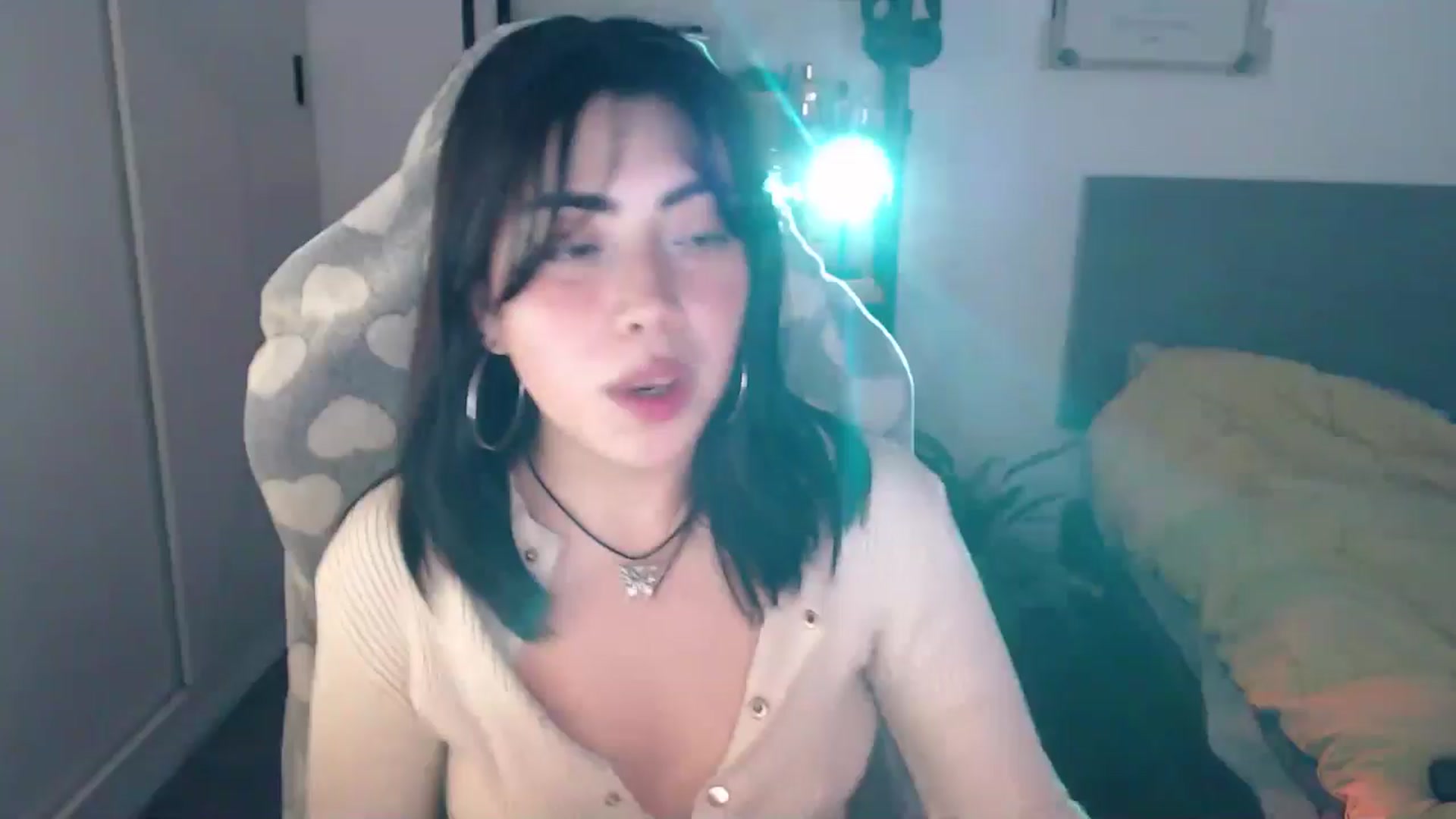 Gallery image thumbnail from Lexi_Red's myfreecams stream on, 09/13/2024, 08:17 image 16 of 20