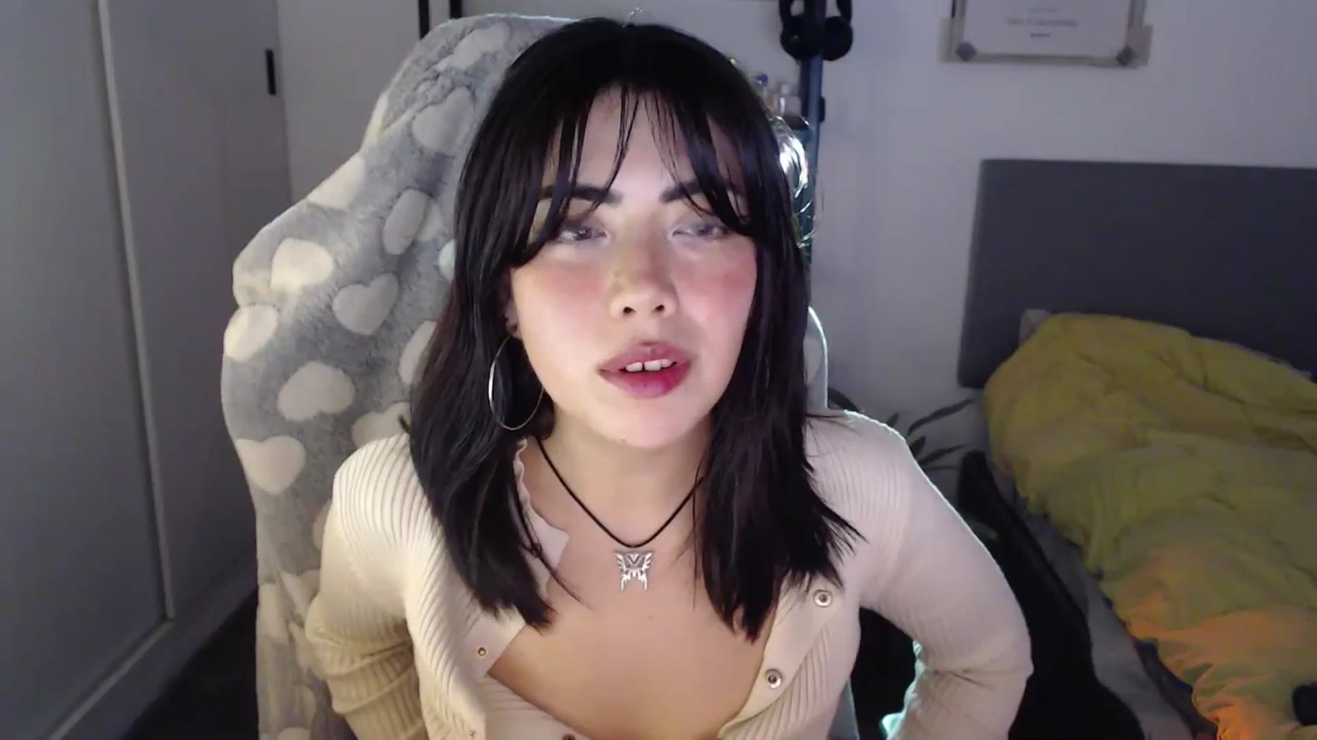Gallery image thumbnail from Lexi_Red's myfreecams stream on, 09/13/2024, 08:17 image 6 of 20