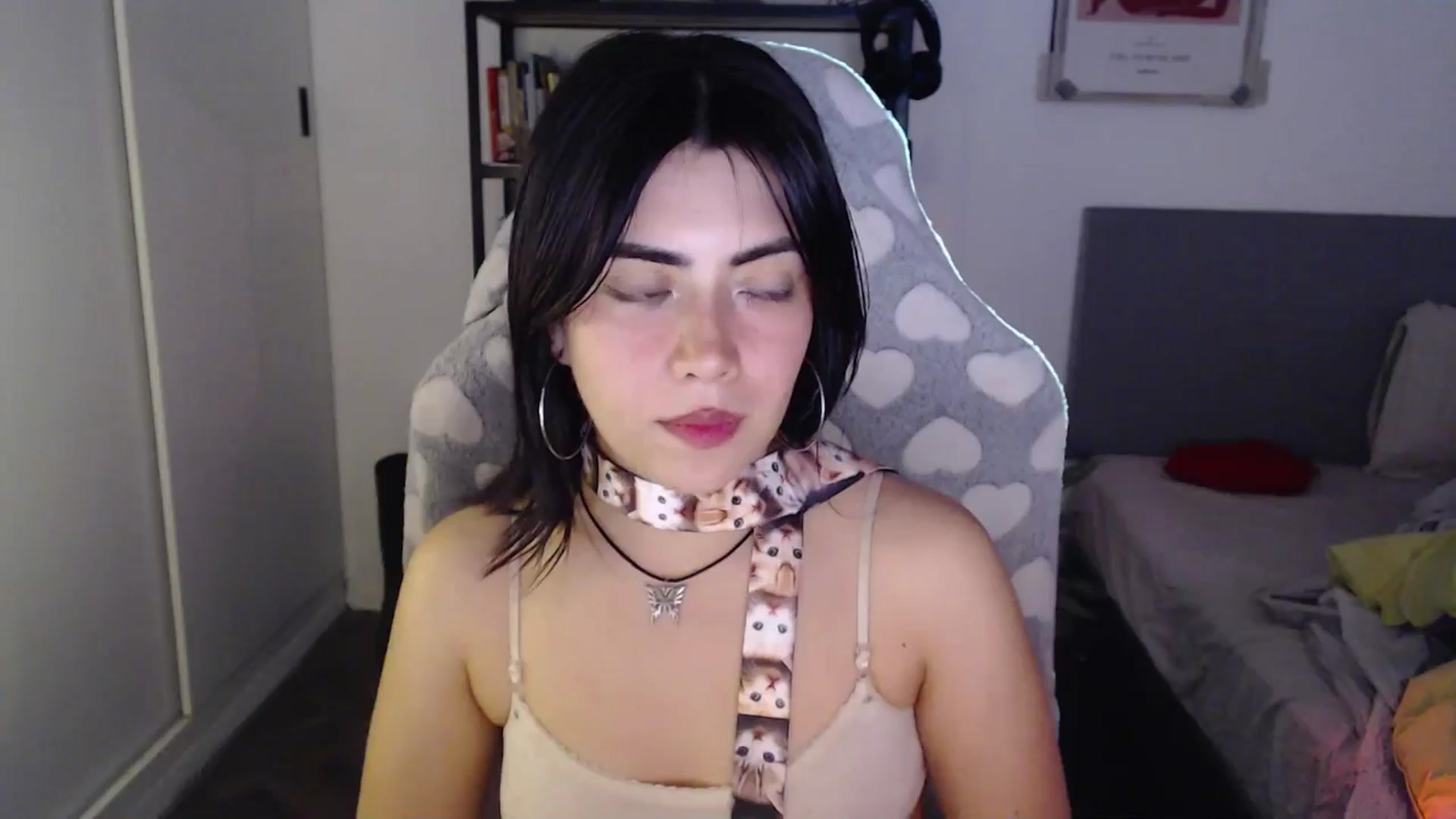 Gallery image thumbnail from Lexi_Red's myfreecams stream on, 09/15/2024, 10:00 image 20 of 20