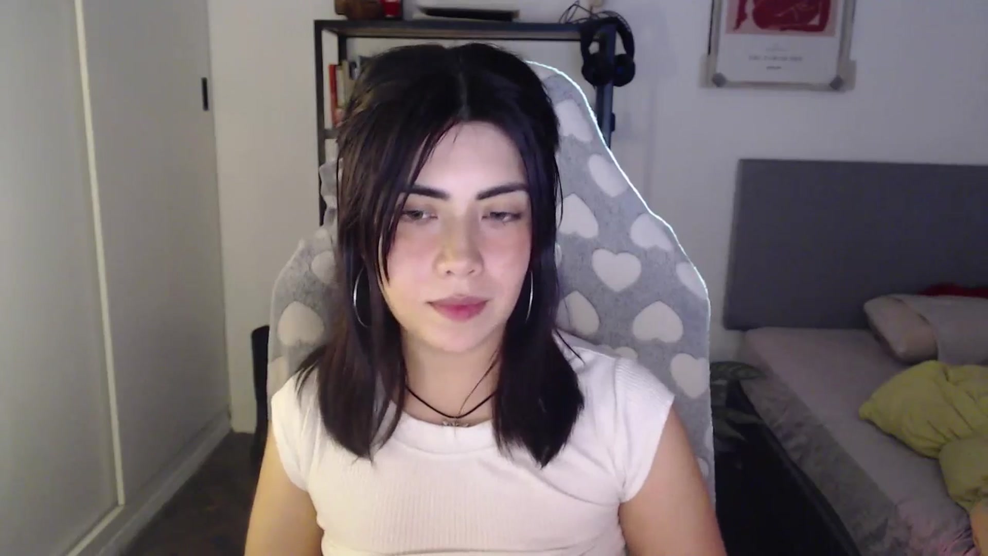 Gallery image thumbnail from Lexi_Red's myfreecams stream on, 09/18/2024, 09:19 image 19 of 20