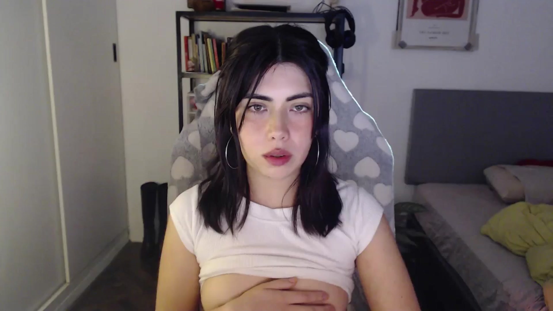 Gallery image thumbnail from Lexi_Red's myfreecams stream on, 09/18/2024, 09:19 image 14 of 20