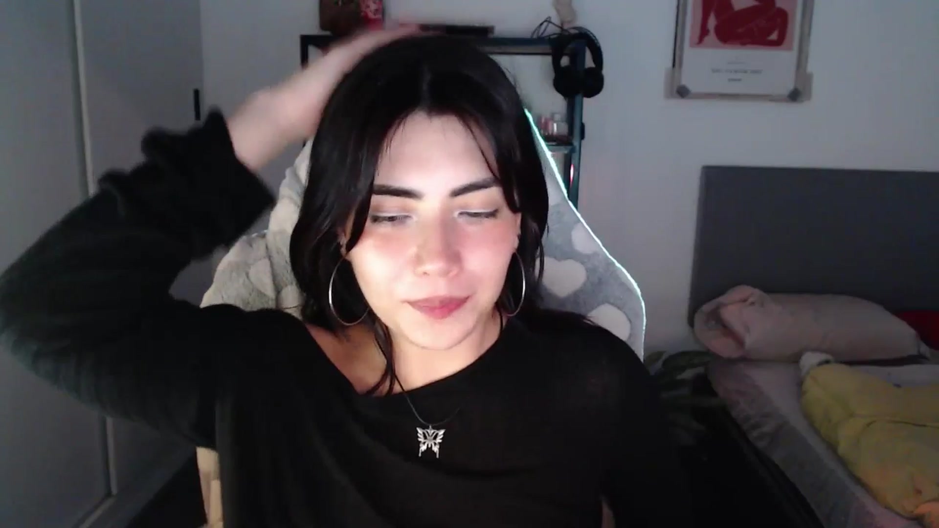 Gallery image thumbnail from Lexi_Red's myfreecams stream on, 09/21/2024, 10:53 image 13 of 20