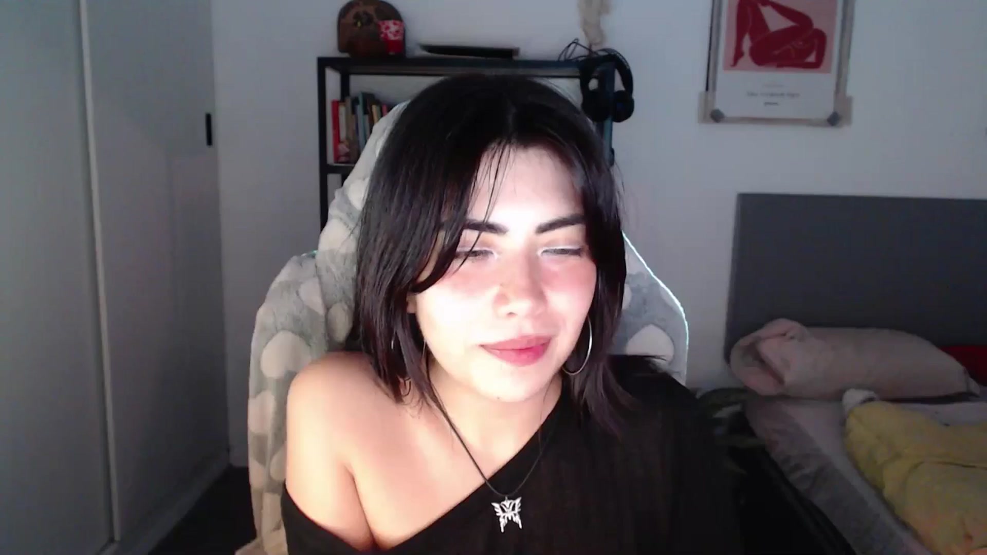 Gallery image thumbnail from Lexi_Red's myfreecams stream on, 09/21/2024, 10:53 image 8 of 20