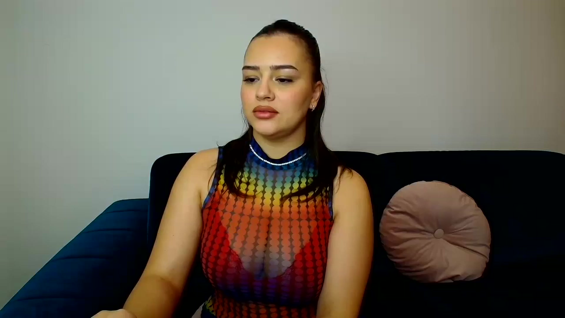 Gallery image thumbnail from Lexianna's myfreecams stream on, 01/06/2024, 15:34 image 17 of 20