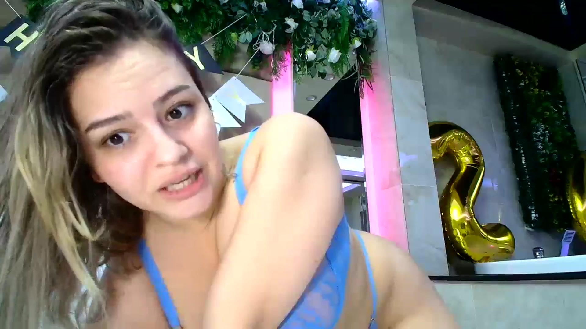 Gallery image thumbnail from Lexianna's myfreecams stream on, 07/13/2024, 23:46 image 9 of 20