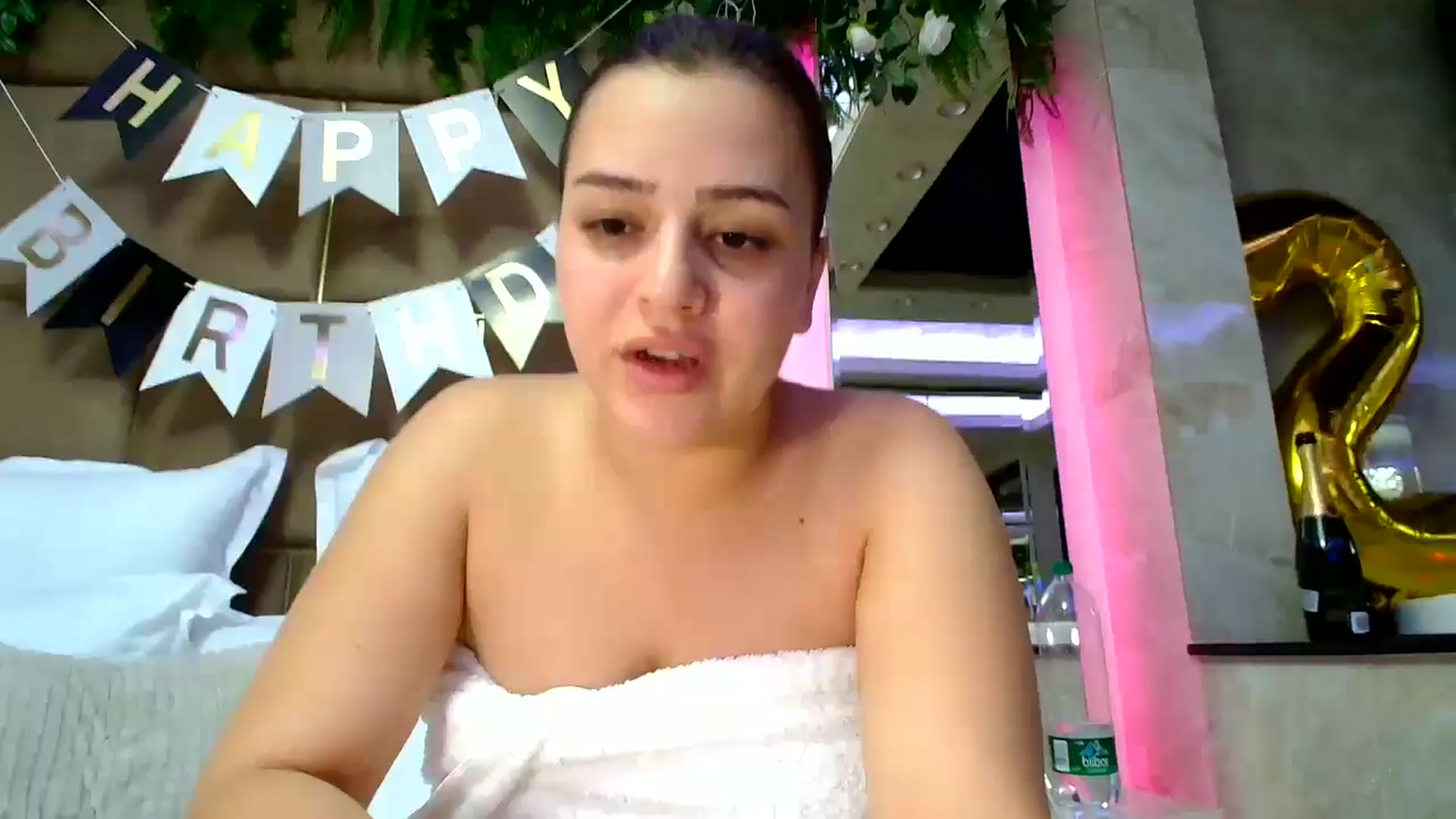 Gallery image thumbnail from Lexianna's myfreecams stream on, 07/14/2024, 24:44 image 20 of 20