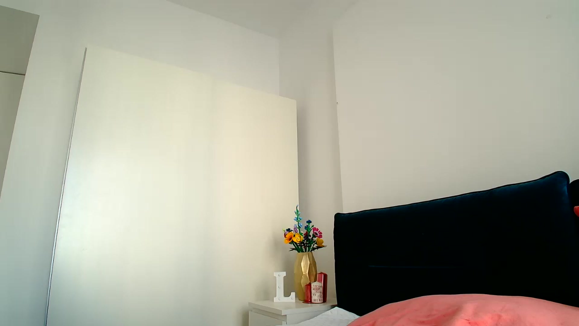 Gallery image thumbnail from Lexianna's myfreecams stream on, 07/22/2024, 06:32 image 18 of 20