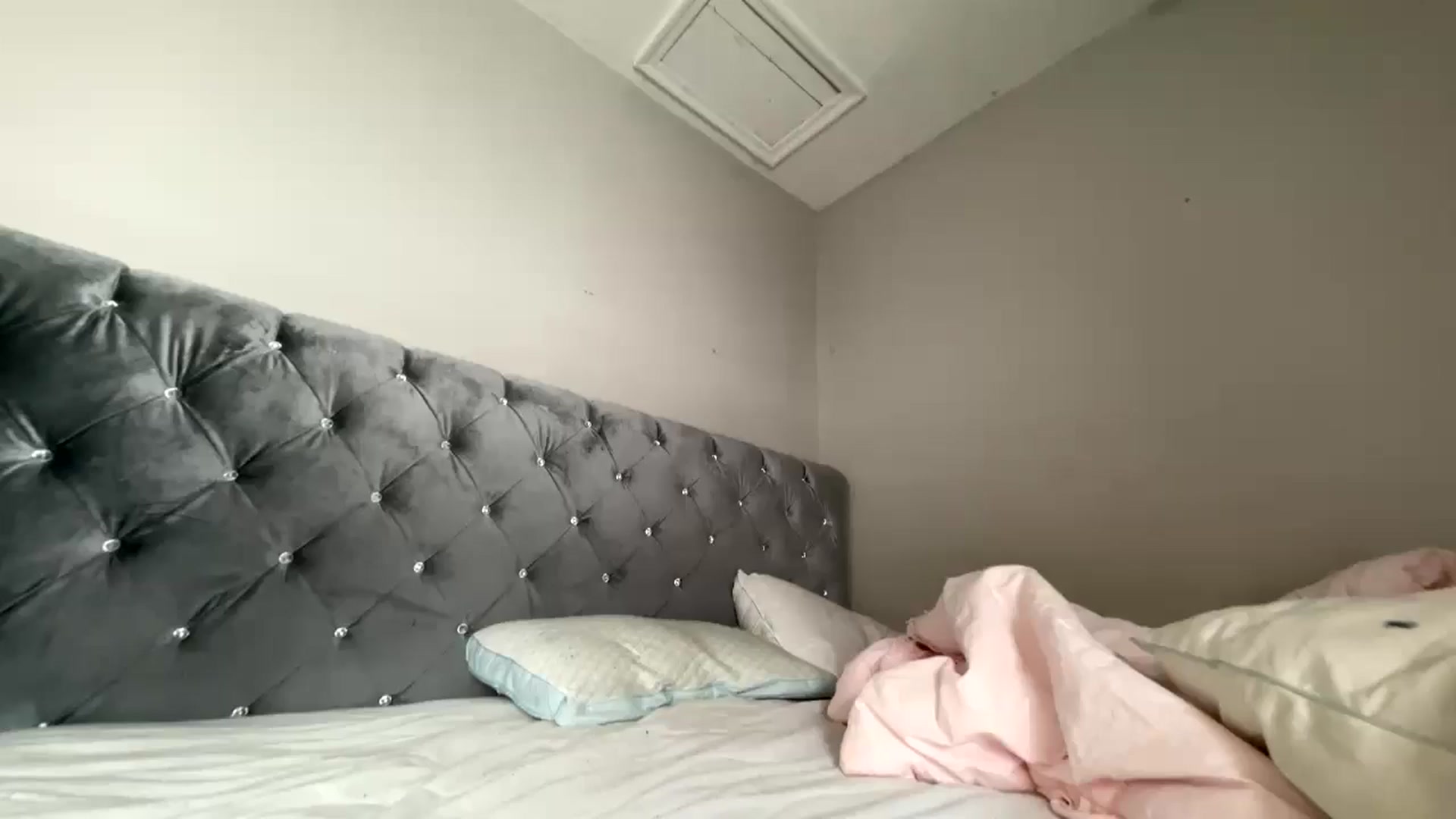 Gallery image thumbnail from LexieBearXo's myfreecams stream on, 02/20/2025, 14:07 image 12 of 20