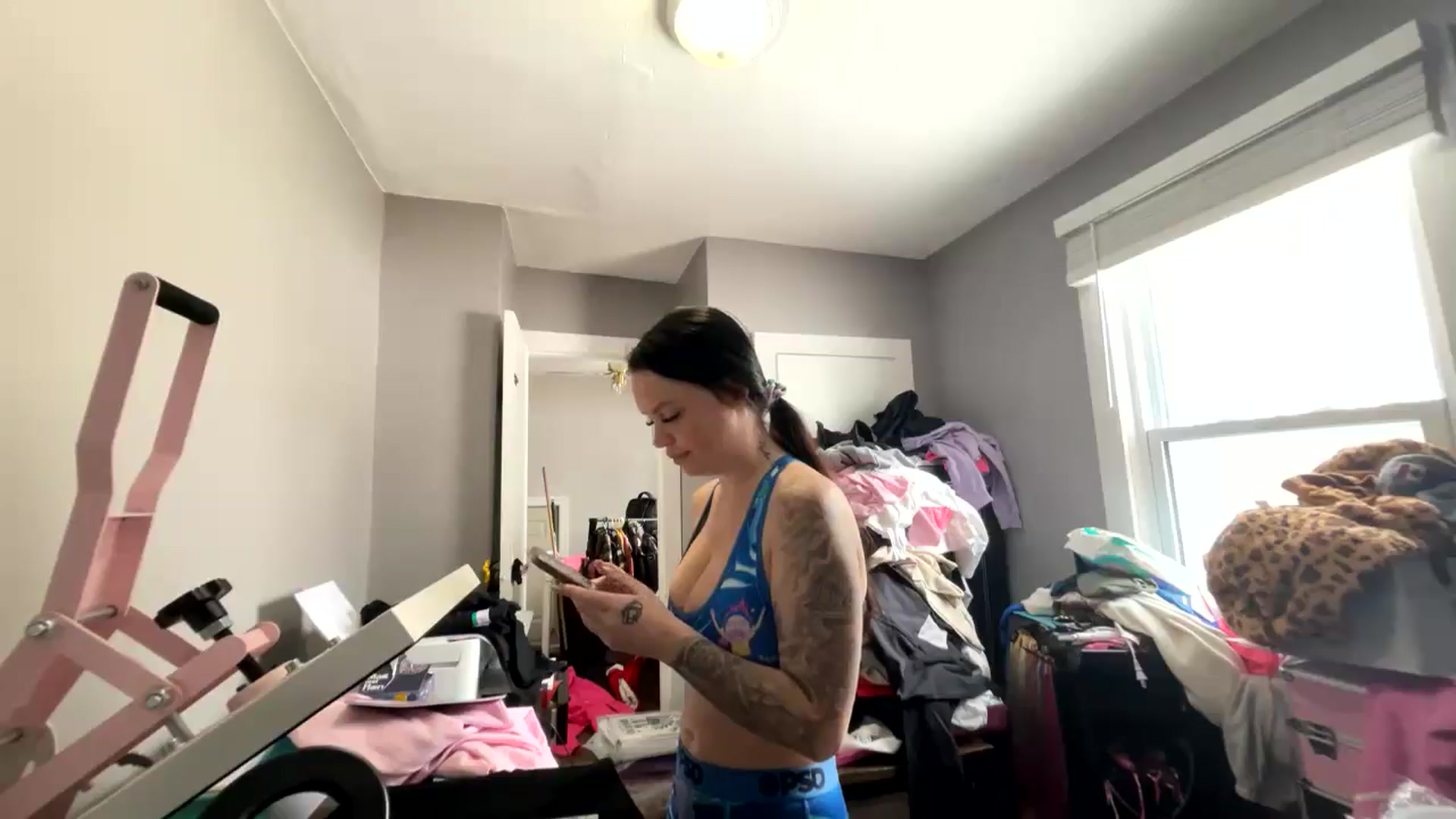 Gallery image thumbnail from LexieBearXo's myfreecams stream on, 02/20/2025, 16:07 image 5 of 20