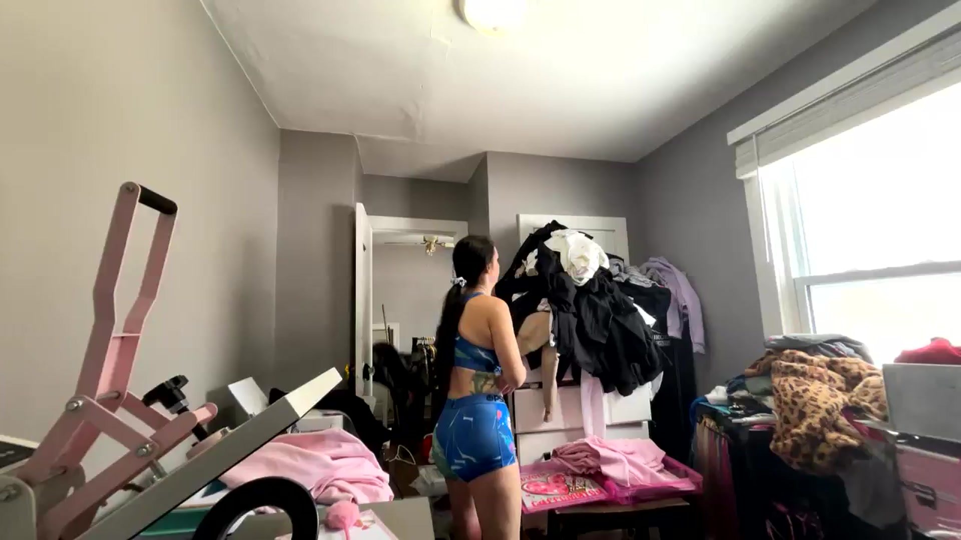 Gallery image thumbnail from LexieBearXo's myfreecams stream on, 02/20/2025, 16:07 image 1 of 20