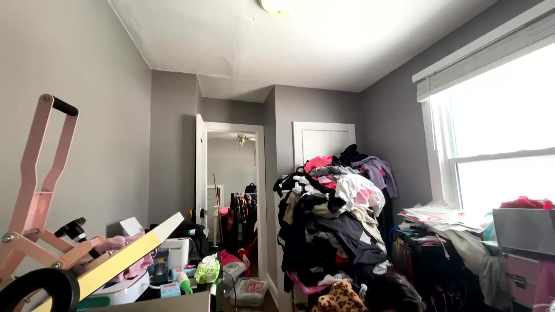 Gallery image thumbnail from LexieBearXo's myfreecams stream on, 02/20/2025, 17:16 image 14 of 20