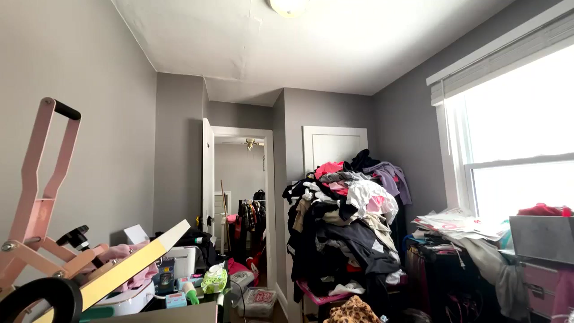 Gallery image thumbnail from LexieBearXo's myfreecams stream on, 02/20/2025, 17:16 image 13 of 20