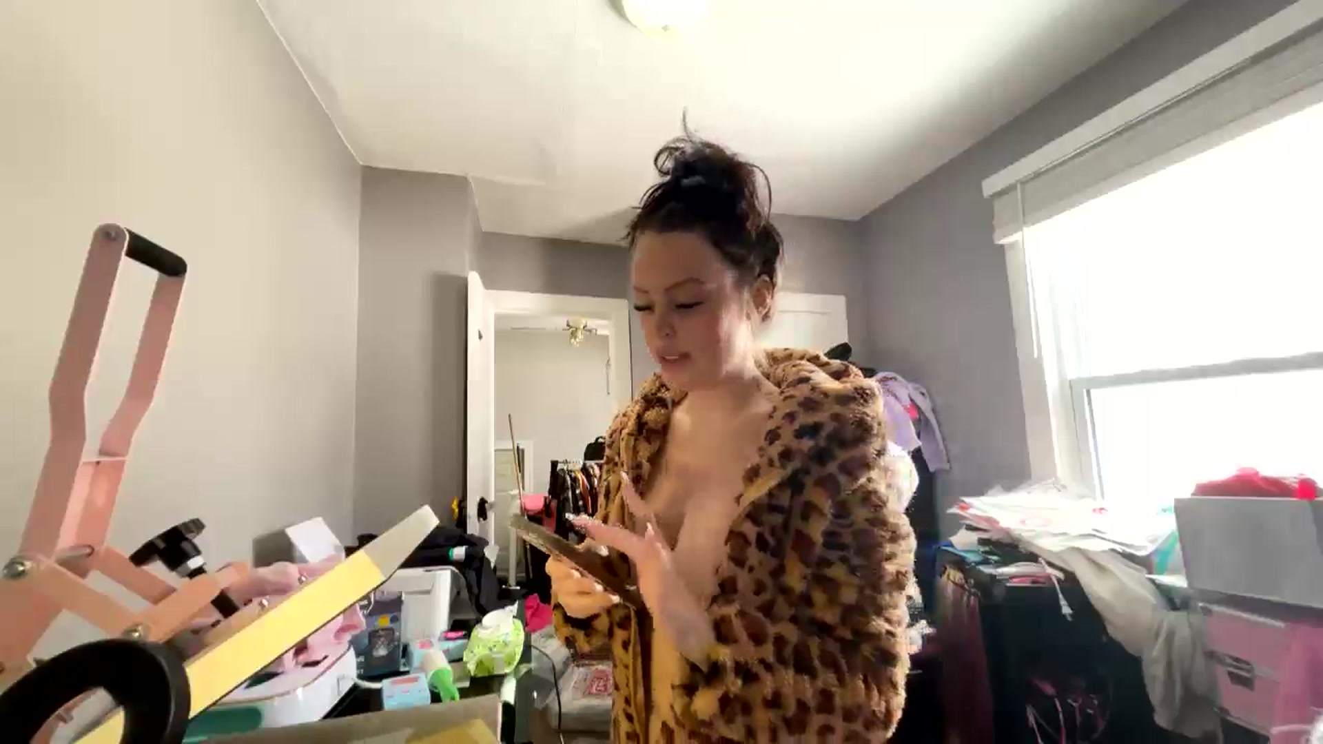 Gallery image thumbnail from LexieBearXo's myfreecams stream on, 02/20/2025, 17:16 image 19 of 20
