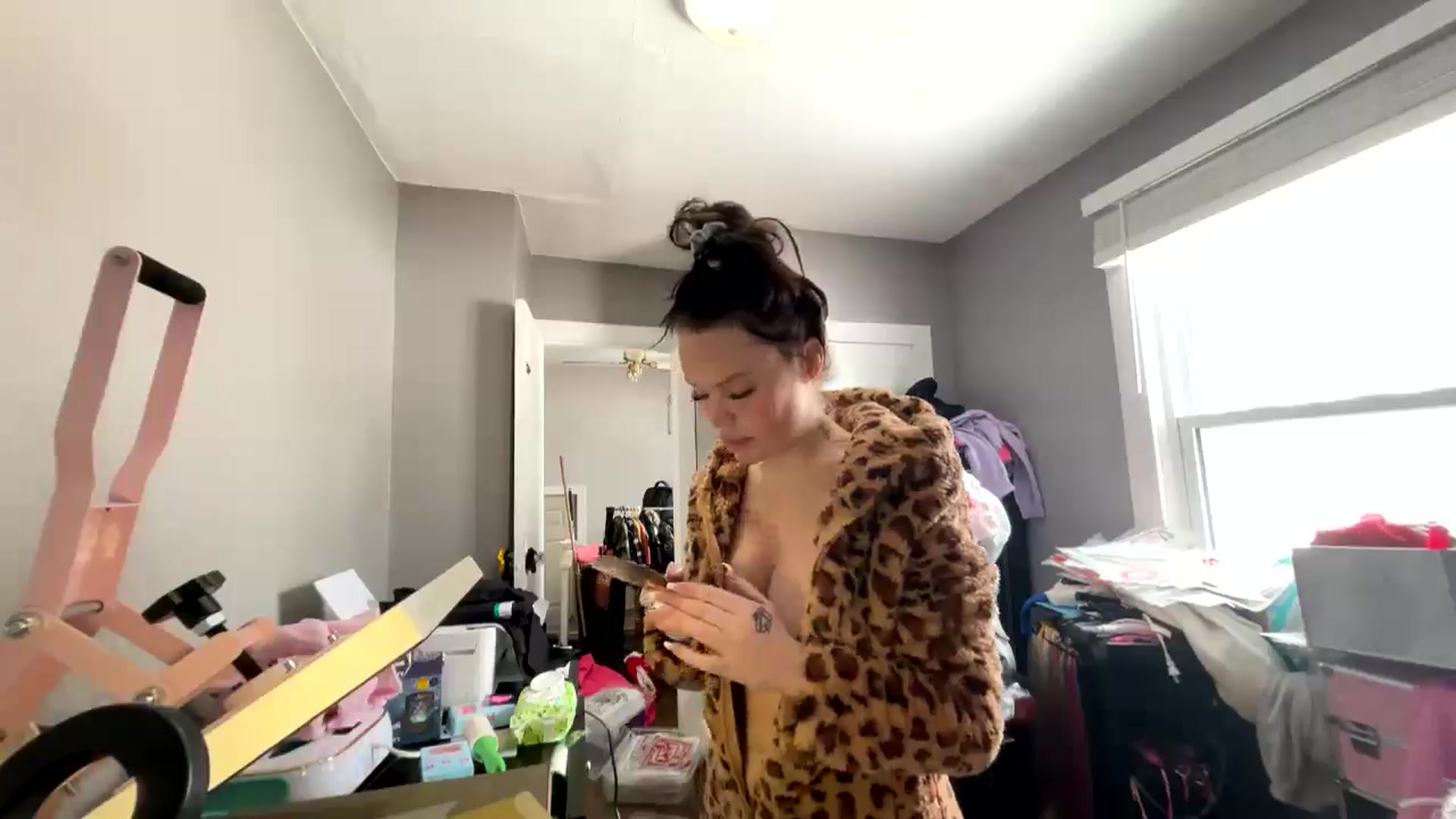 Gallery image thumbnail from LexieBearXo's myfreecams stream on, 02/20/2025, 17:16 image 20 of 20