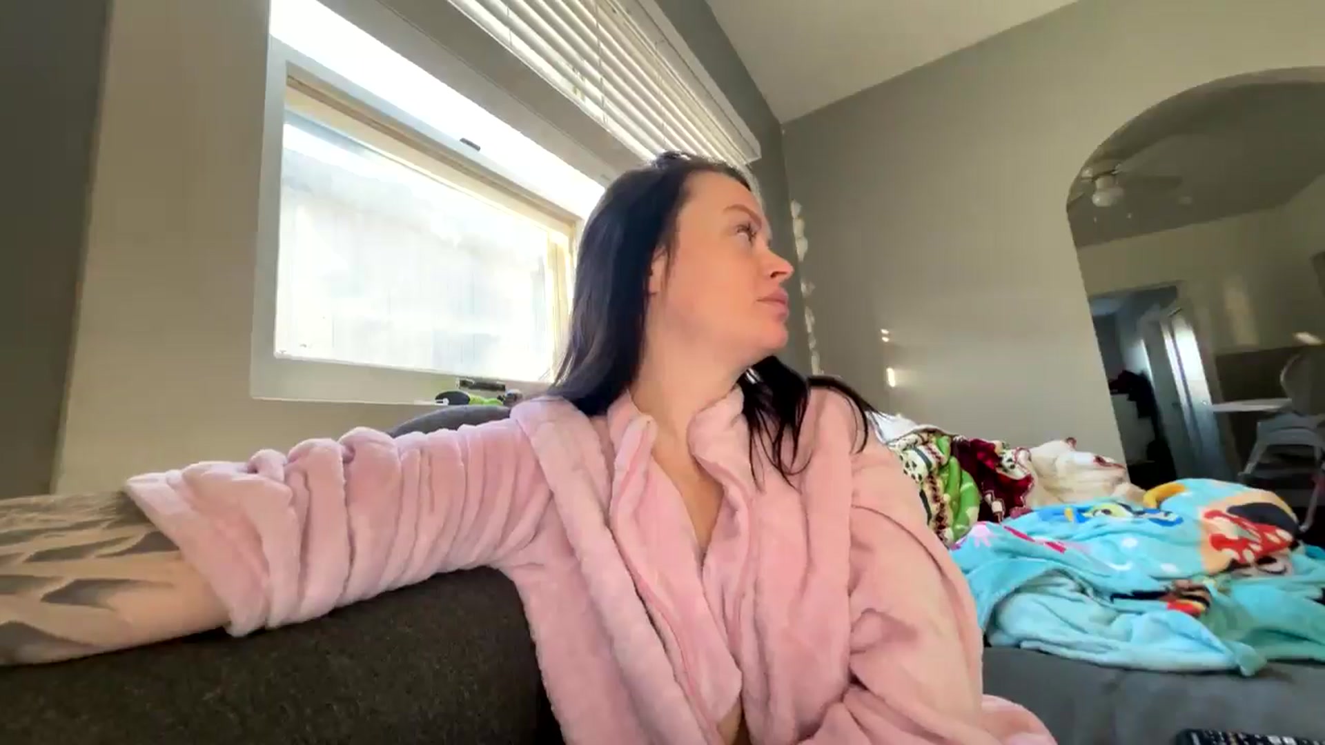 Gallery image thumbnail from LexieBearXo's myfreecams stream on, 03/10/2025, 13:18 image 2 of 20