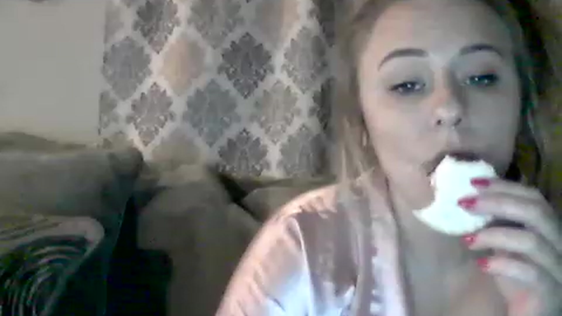 Gallery image thumbnail from Lexii45's myfreecams stream on, 11/18/2022, 01:07 image 17 of 20