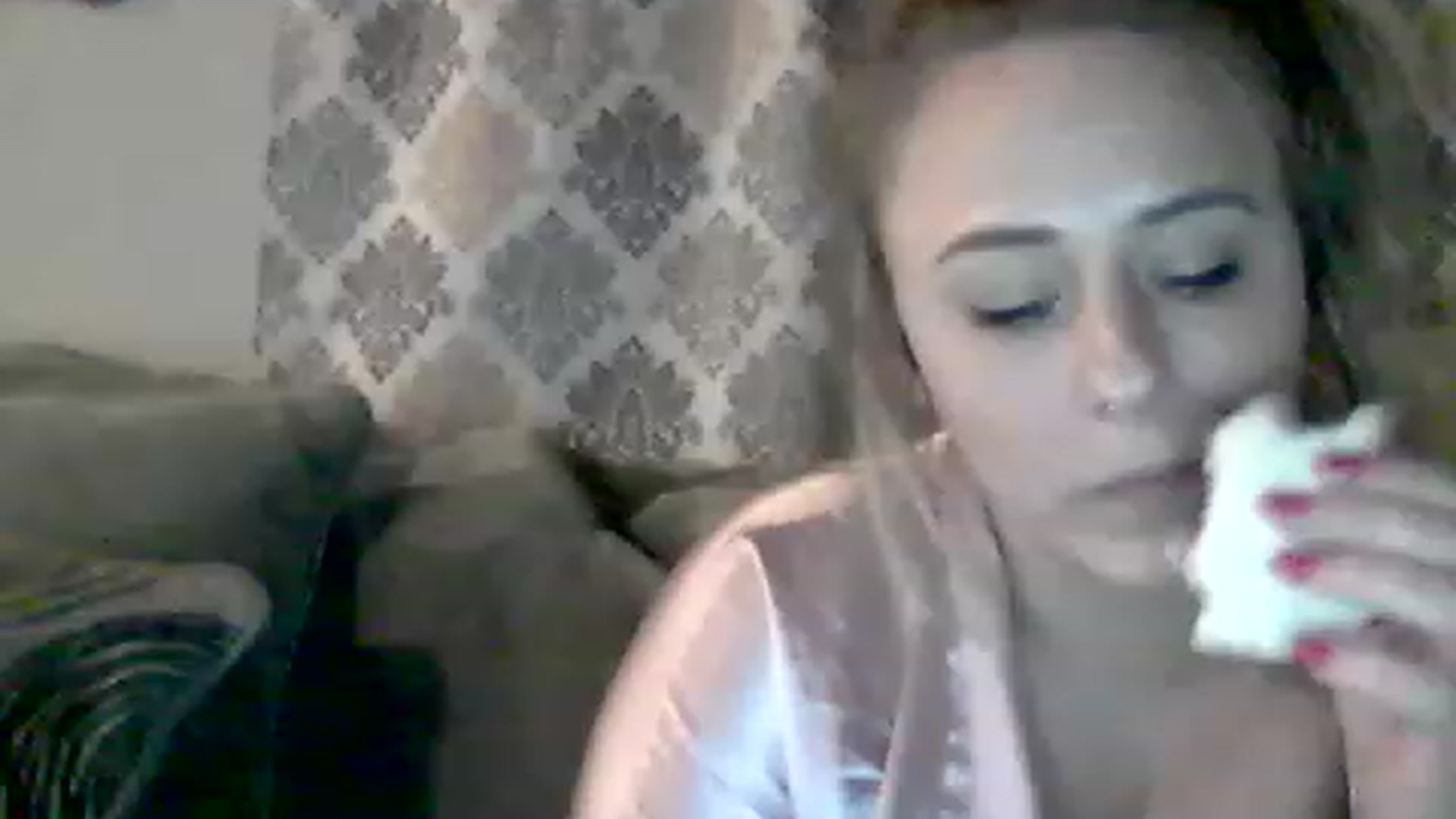 Gallery image thumbnail from Lexii45's myfreecams stream on, 11/18/2022, 01:07 image 16 of 20