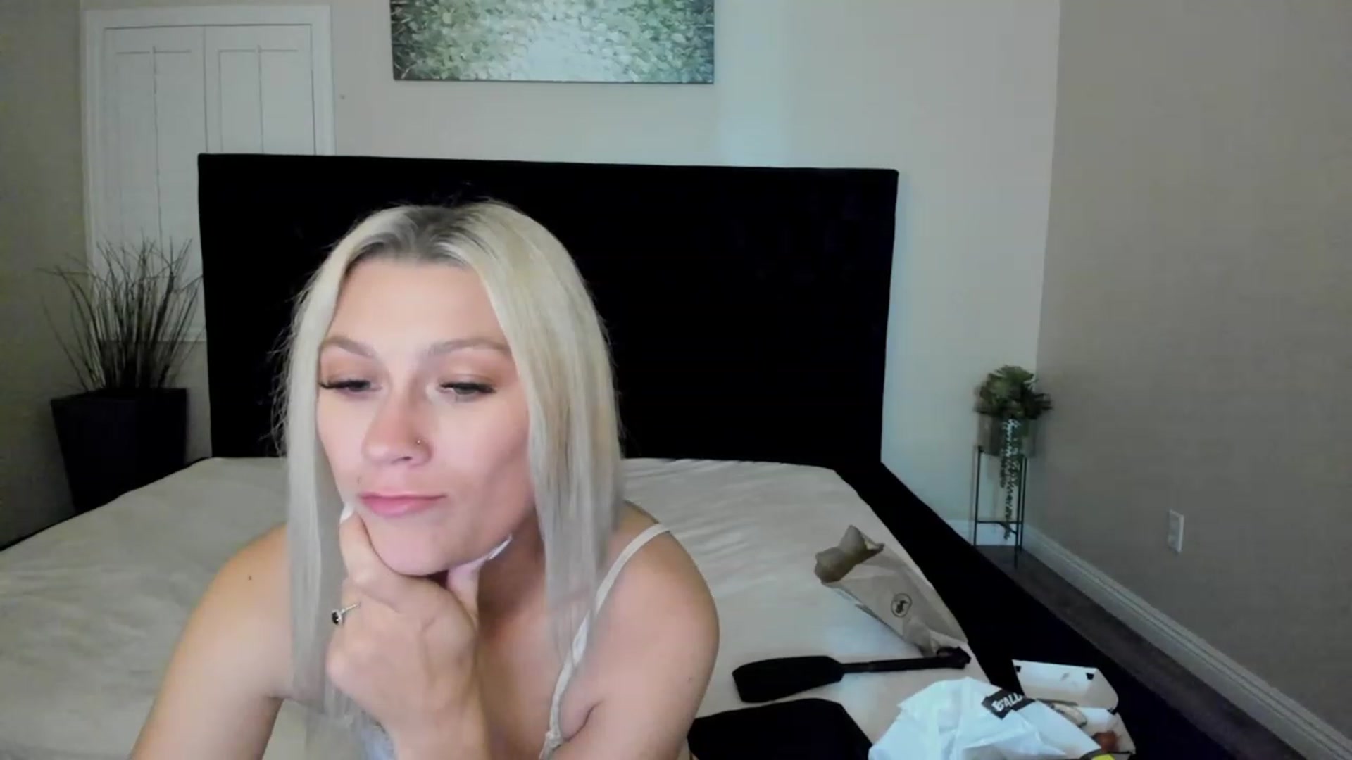 Gallery image thumbnail from LexiiJae's myfreecams stream on, 11/10/2023, 07:16 image 11 of 20