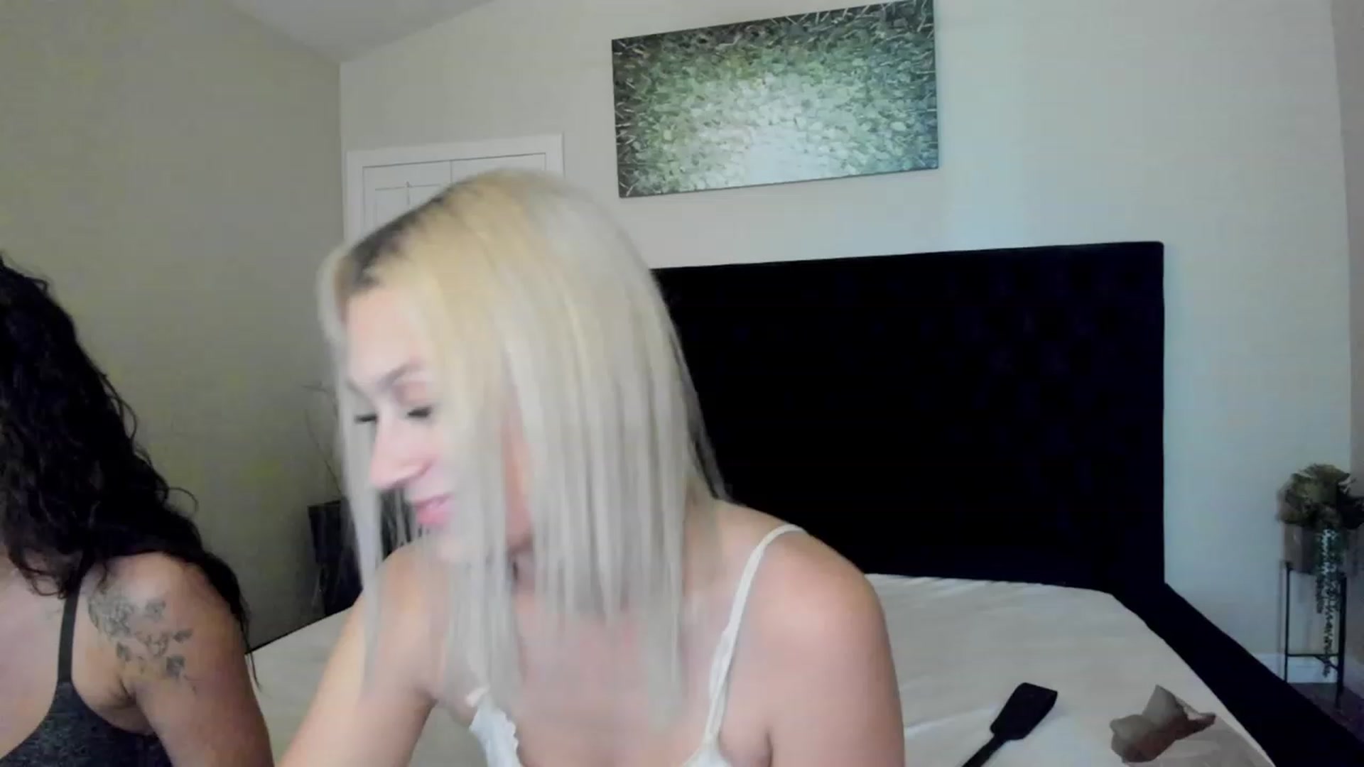 Gallery image thumbnail from LexiiJae's myfreecams stream on, 11/10/2023, 09:12 image 2 of 20