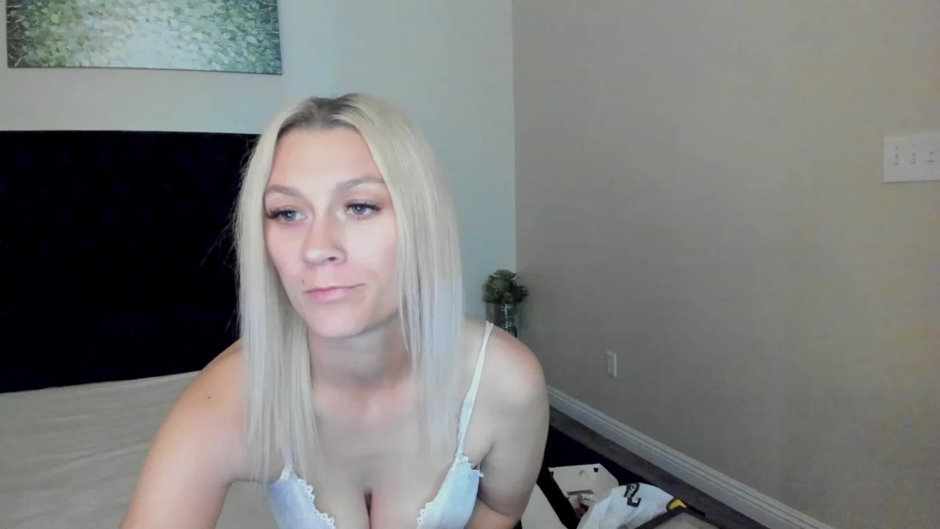 Gallery image thumbnail from LexiiJae's myfreecams stream on, 11/10/2023, 09:12 image 14 of 20
