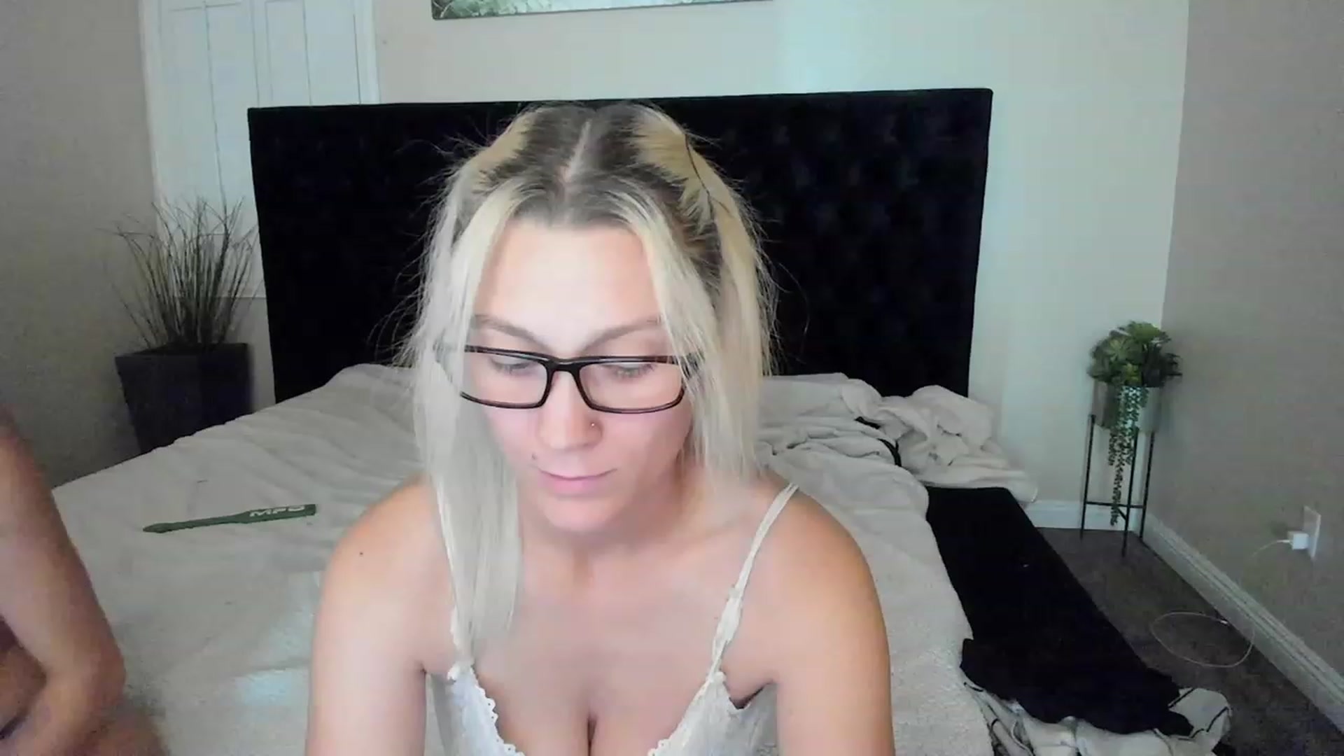 Gallery image thumbnail from LexiiJae's myfreecams stream on, 11/29/2023, 10:54 image 1 of 20