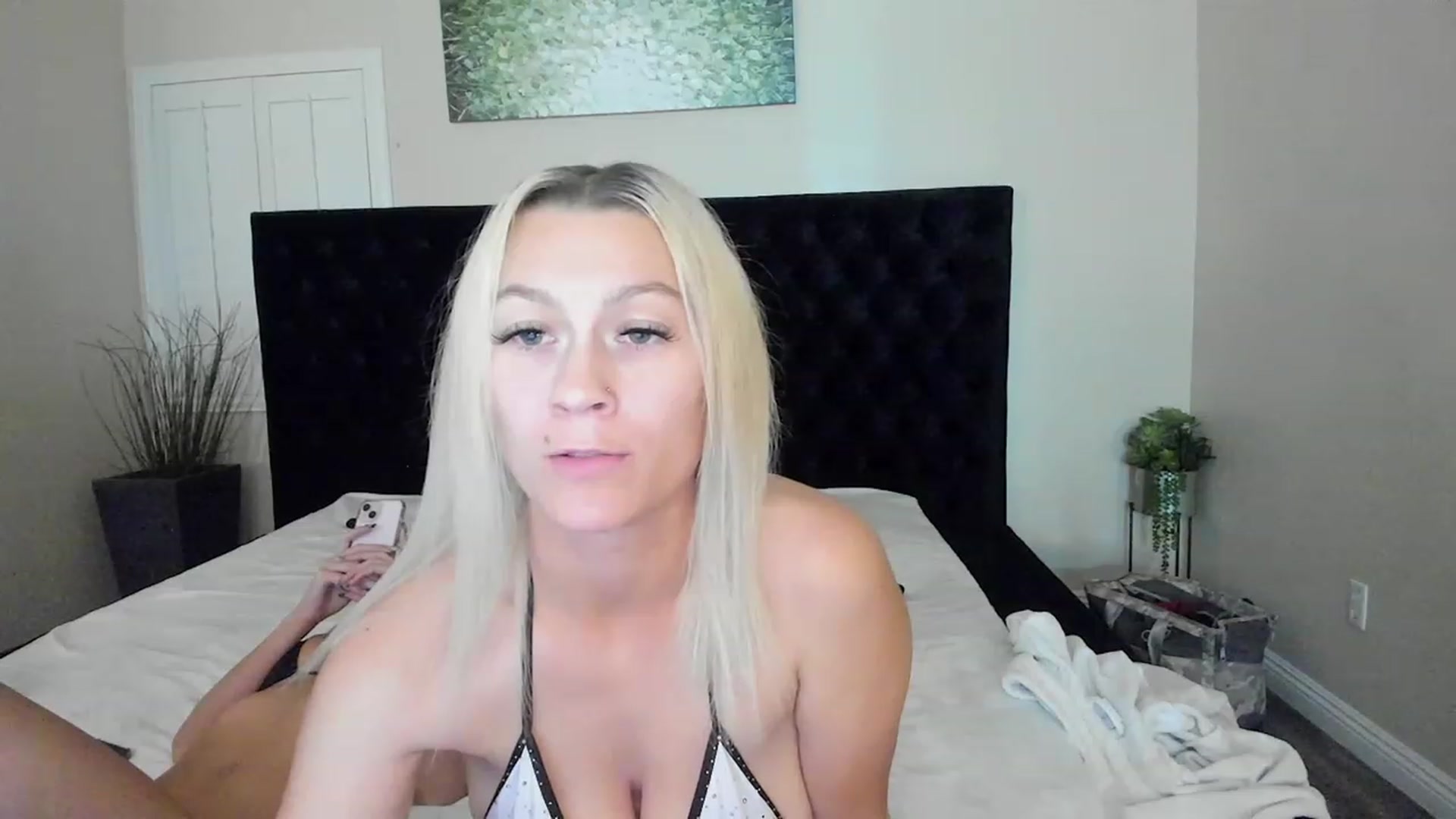 Gallery image thumbnail from LexiiJae's myfreecams stream on, 11/30/2023, 10:10 image 10 of 20
