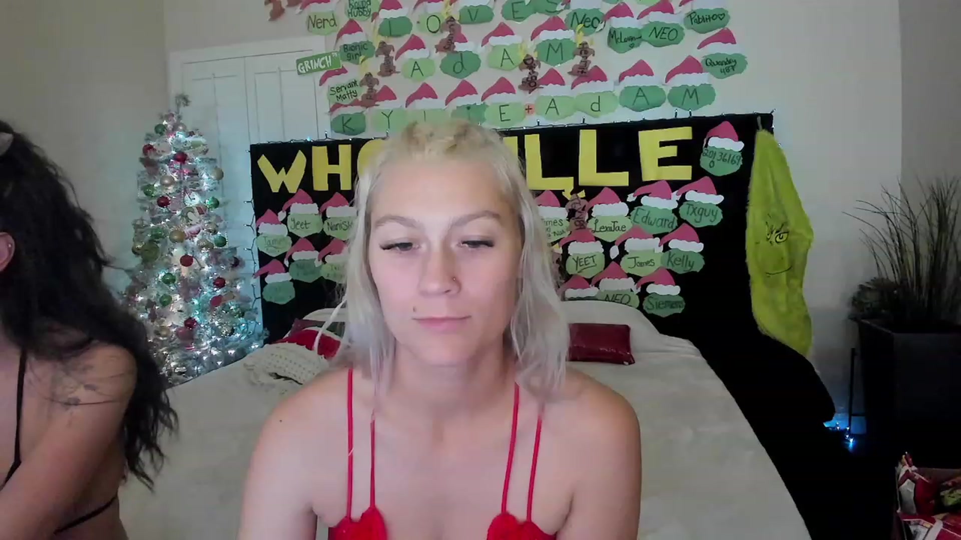 Gallery image thumbnail from LexiiJae's myfreecams stream on, 12/13/2023, 07:51 image 5 of 20