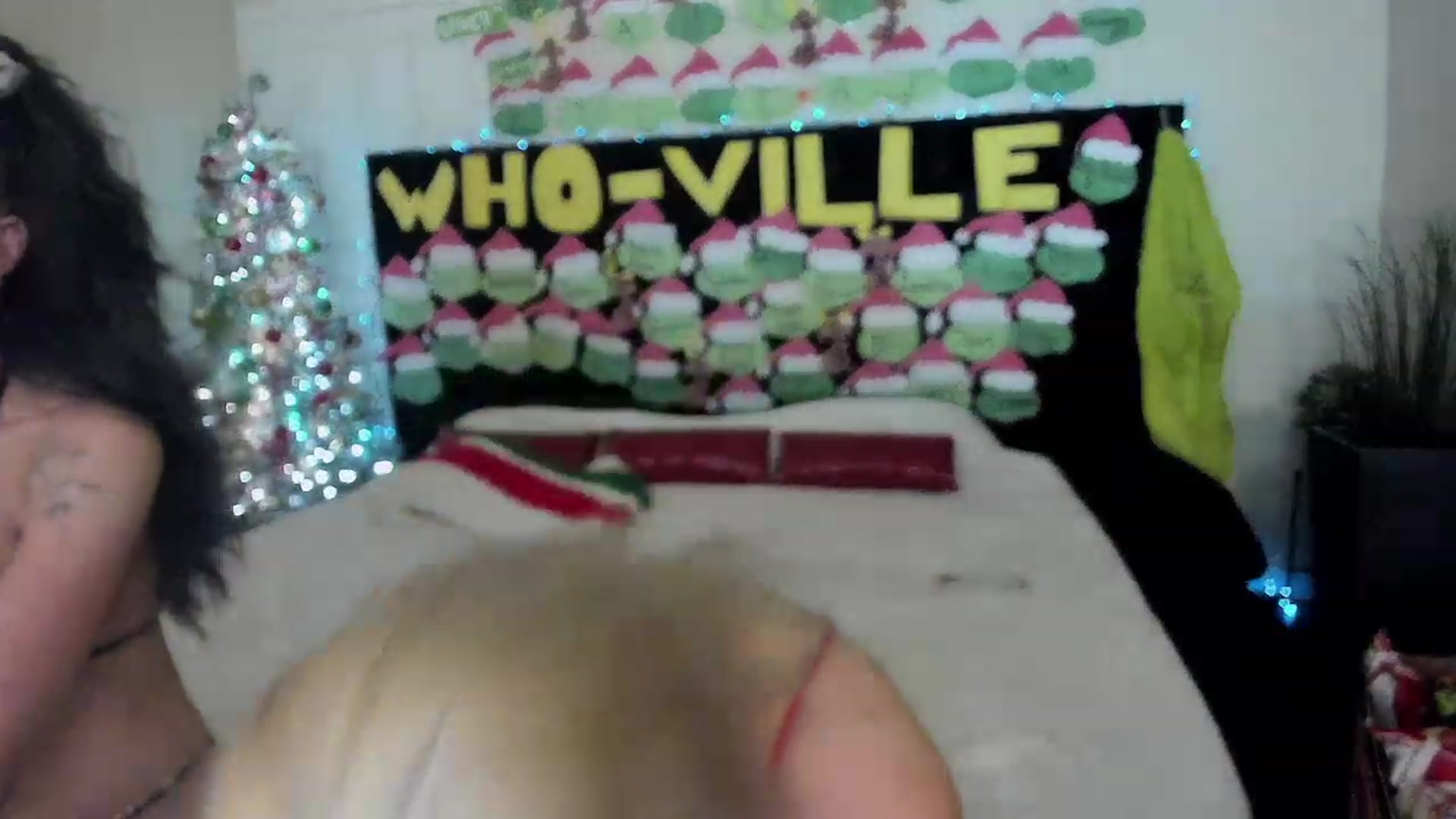 Gallery image thumbnail from LexiiJae's myfreecams stream on, 12/13/2023, 07:51 image 3 of 20