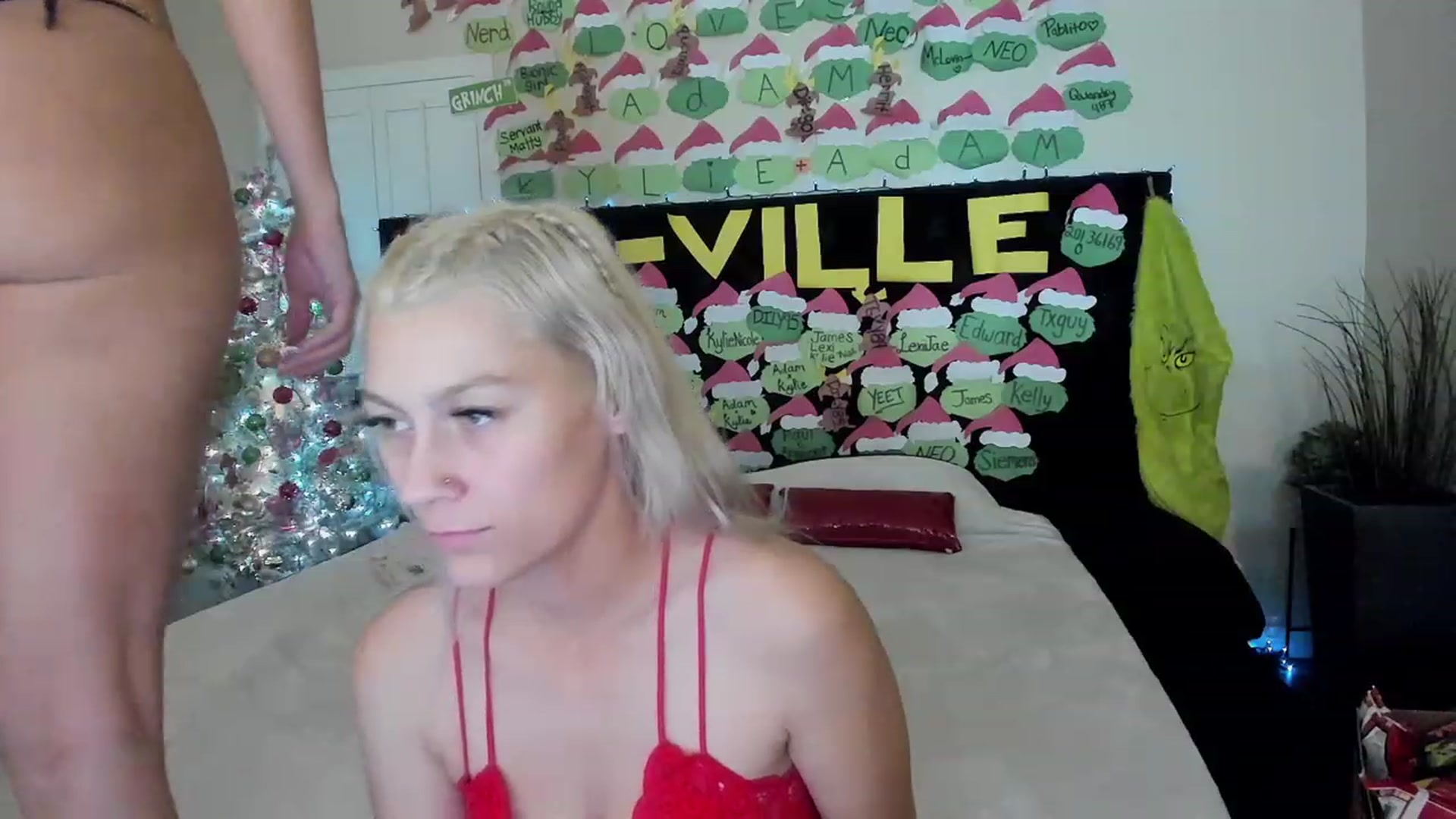 Gallery image thumbnail from LexiiJae's myfreecams stream on, 12/13/2023, 07:51 image 7 of 20