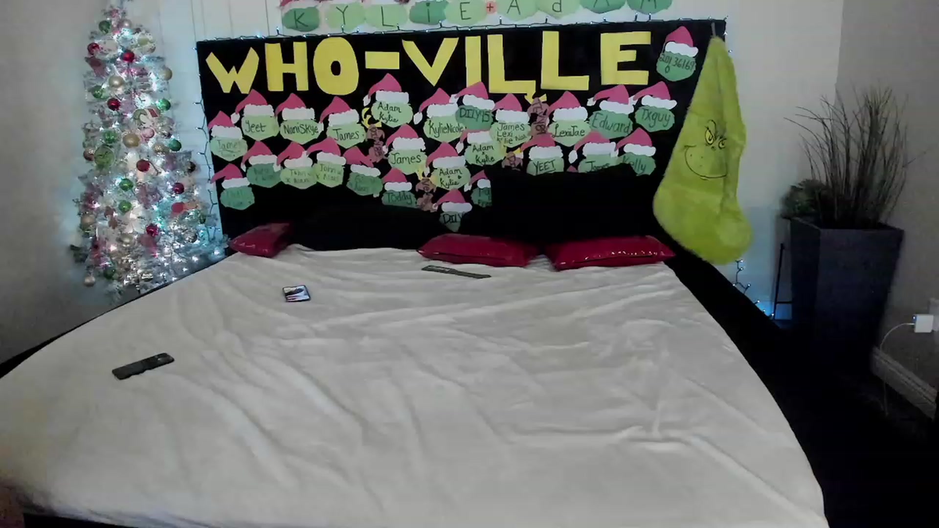 Gallery image thumbnail from LexiiJae's myfreecams stream on, 12/14/2023, 10:20 image 14 of 20