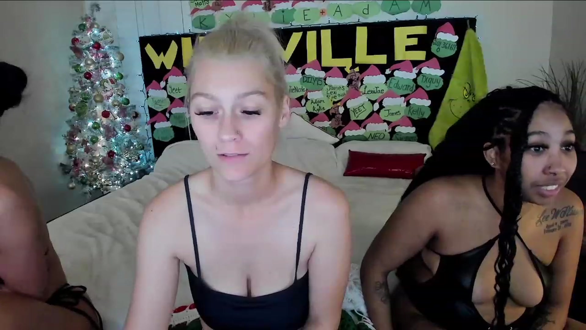Gallery image thumbnail from LexiiJae's myfreecams stream on, 12/16/2023, 10:12 image 20 of 20