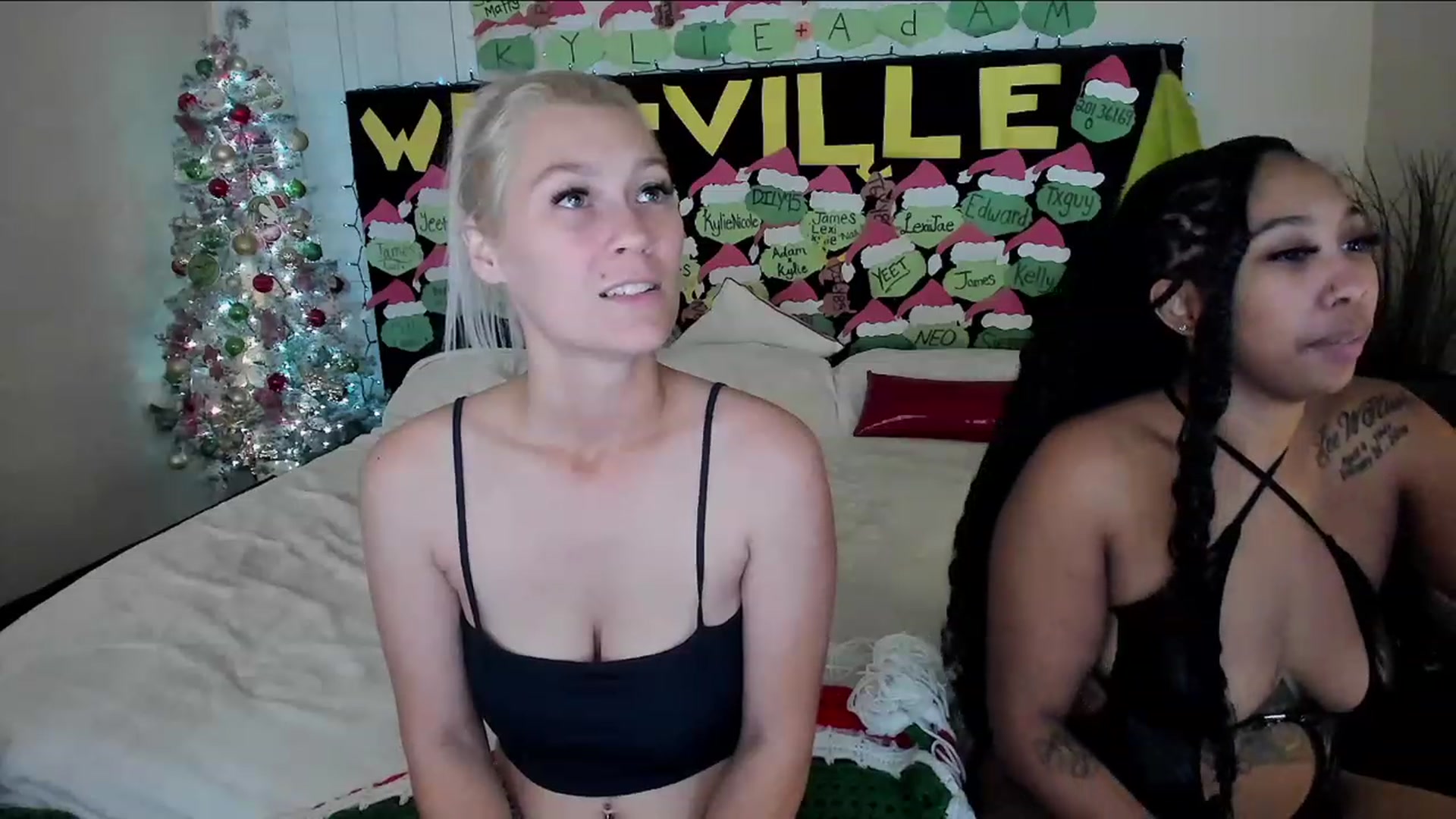 Gallery image thumbnail from LexiiJae's myfreecams stream on, 12/16/2023, 10:12 image 17 of 20