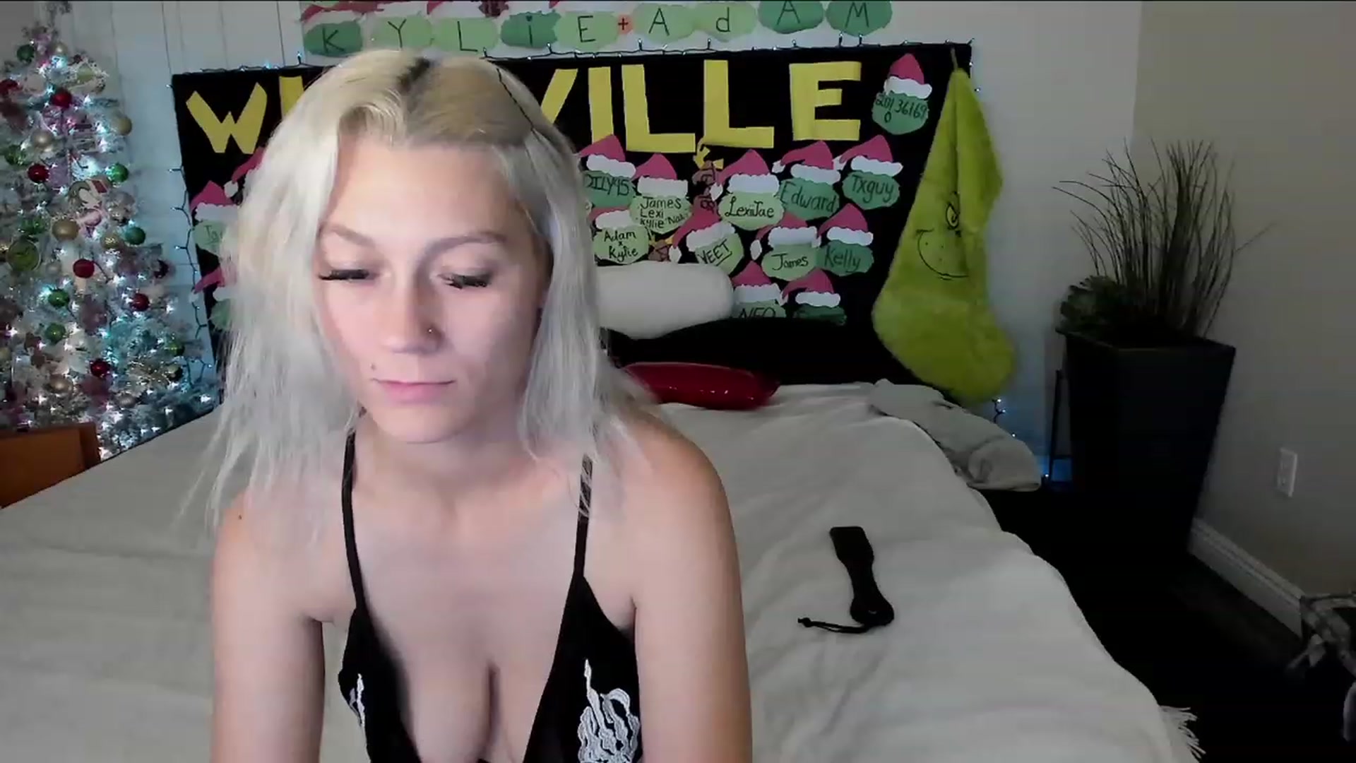 Gallery image thumbnail from LexiiJae's myfreecams stream on, 12/28/2023, 09:00 image 9 of 20
