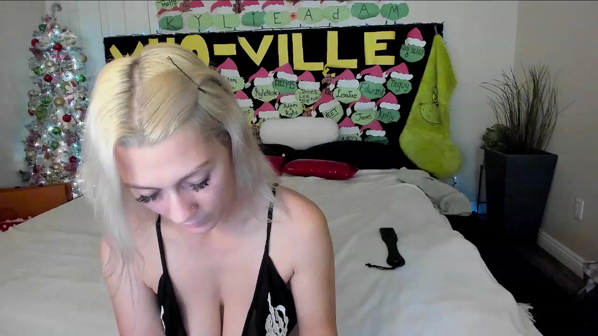 Gallery image thumbnail from LexiiJae's myfreecams stream on, 12/28/2023, 09:00 image 15 of 20