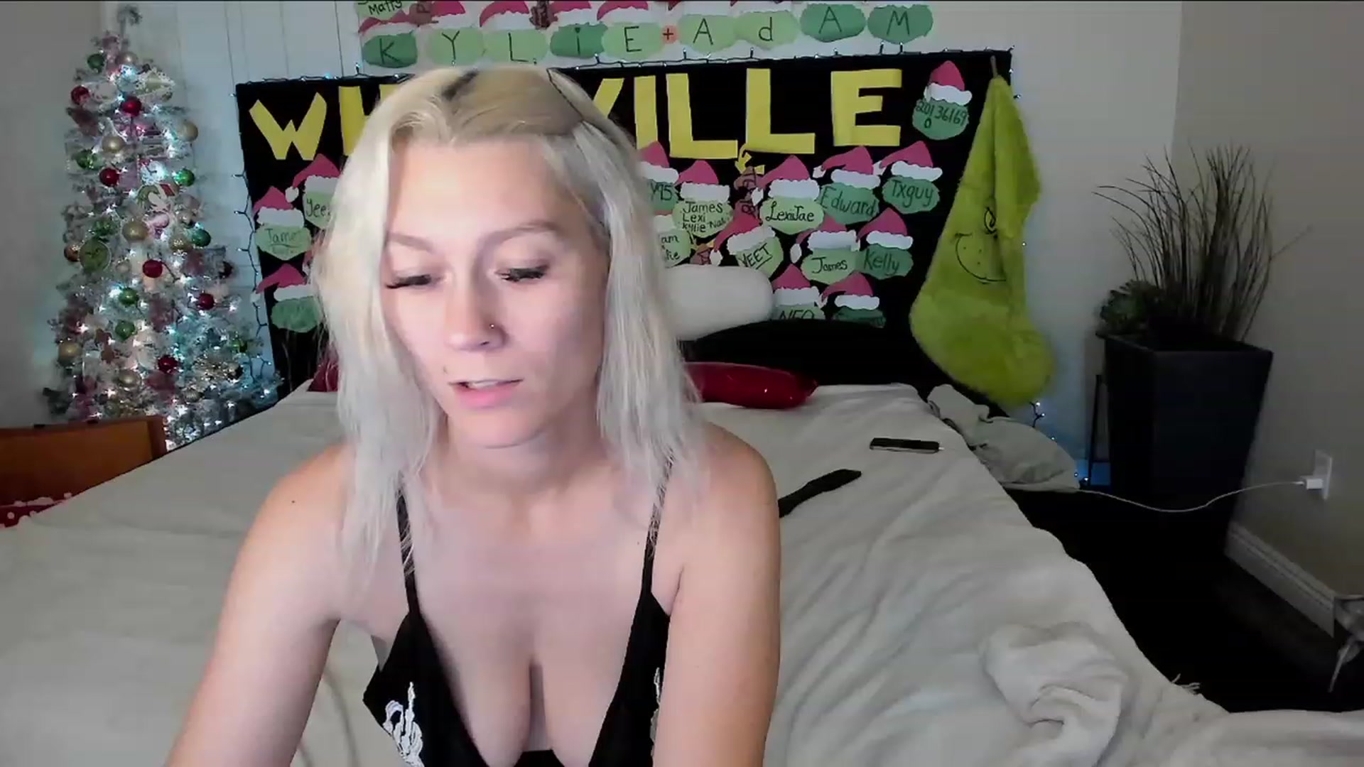 Gallery image thumbnail from LexiiJae's myfreecams stream on, 12/28/2023, 09:00 image 20 of 20