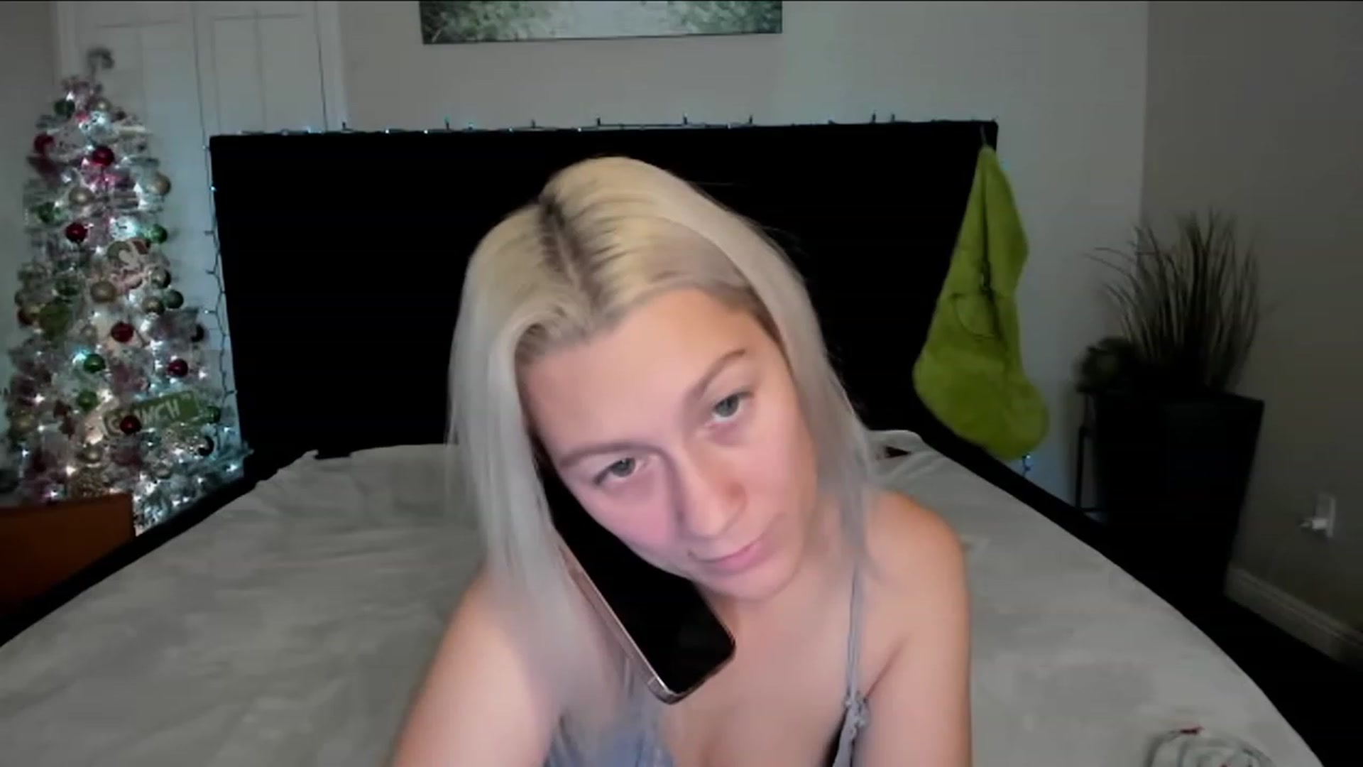 Gallery image thumbnail from LexiiJae's myfreecams stream on, 12/30/2023, 10:33 image 7 of 20