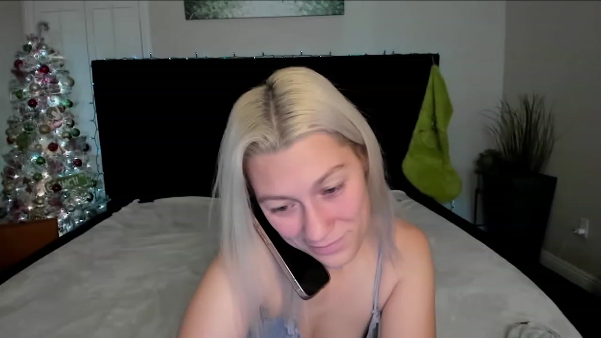 Gallery image thumbnail from LexiiJae's myfreecams stream on, 12/30/2023, 10:33 image 8 of 20