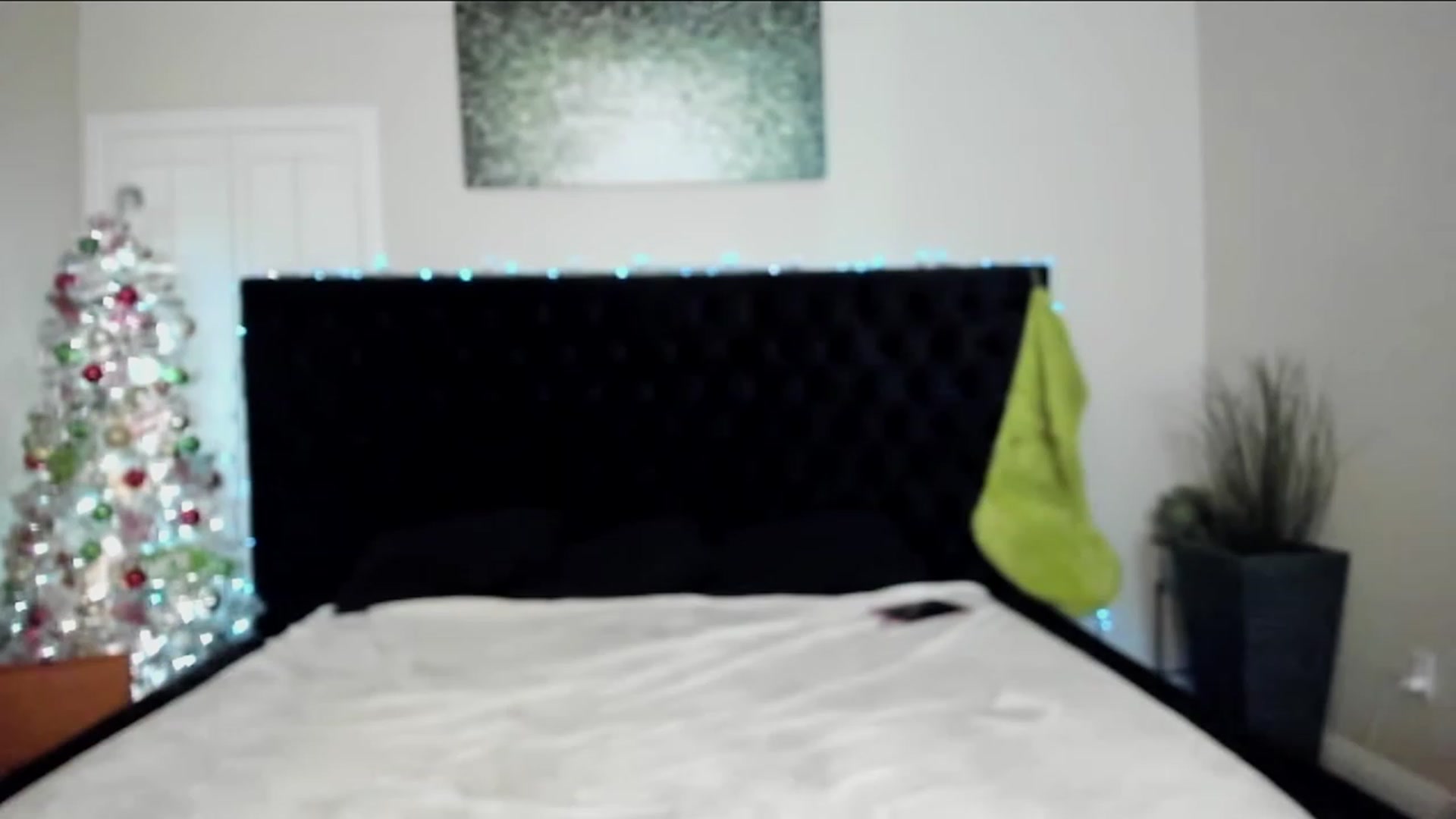 Gallery image thumbnail from LexiiJae's myfreecams stream on, 12/30/2023, 10:33 image 20 of 20