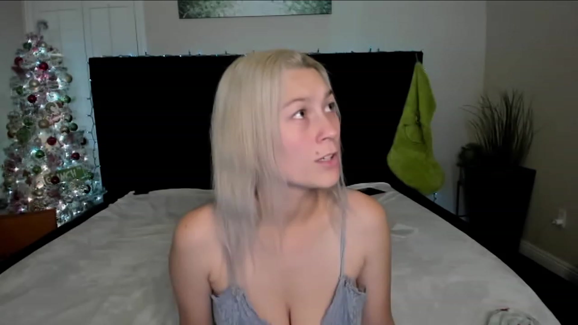 Gallery image thumbnail from LexiiJae's myfreecams stream on, 12/30/2023, 10:33 image 2 of 20