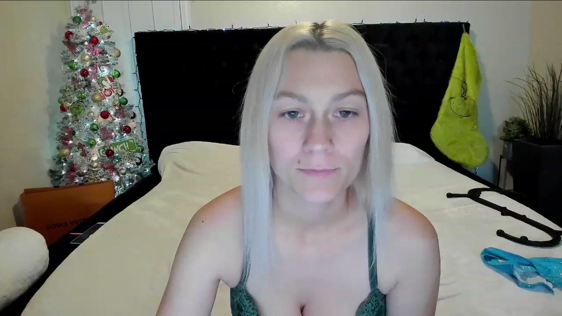 Gallery image thumbnail from LexiiJae's myfreecams stream on, 01/02/2024, 10:57 image 5 of 20